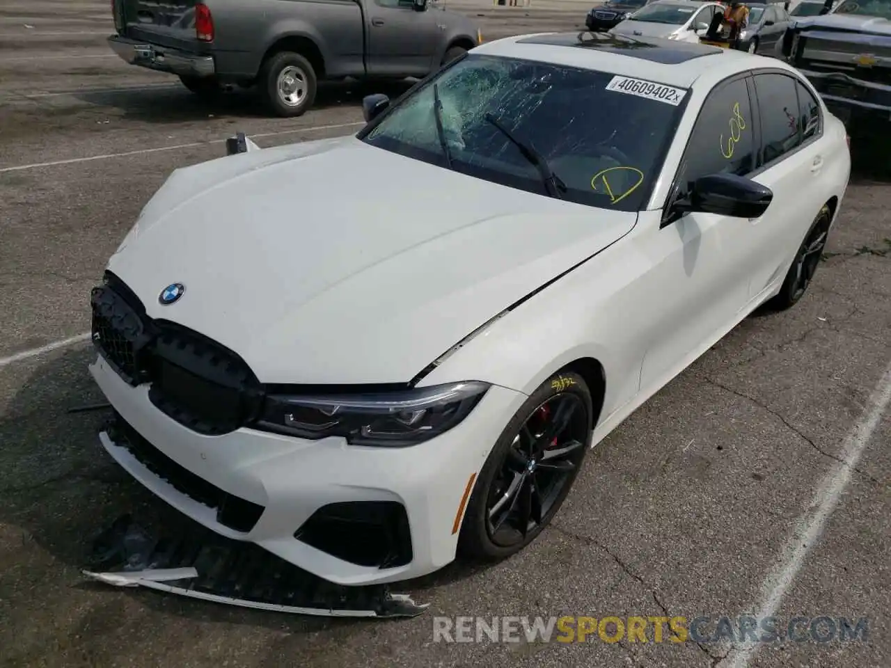 2 Photograph of a damaged car 3MW5U7J03N8C45760 BMW M3 2022