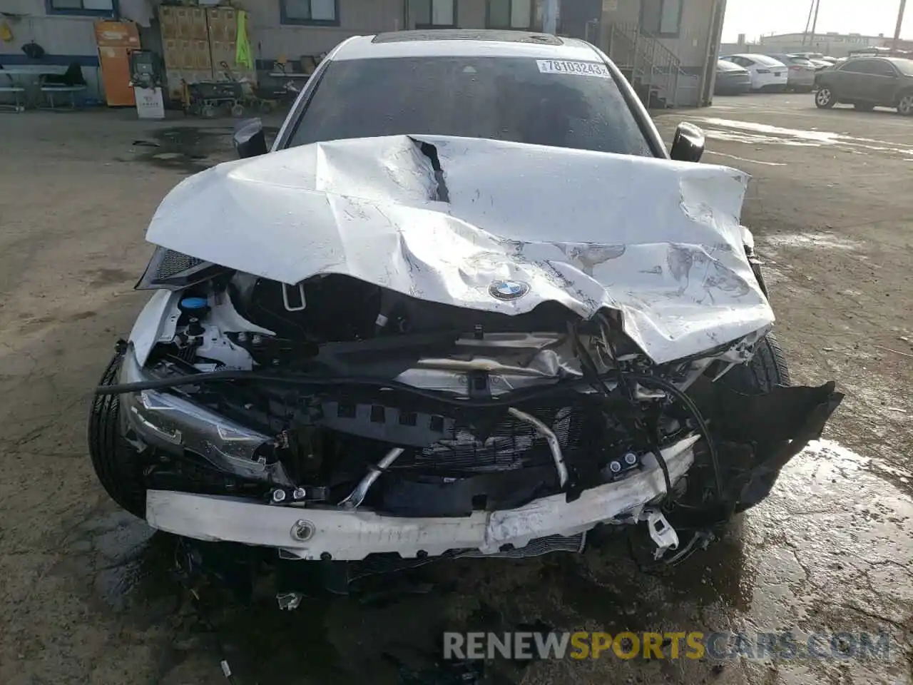 5 Photograph of a damaged car 3MW5U7J07N8C74808 BMW M3 2022