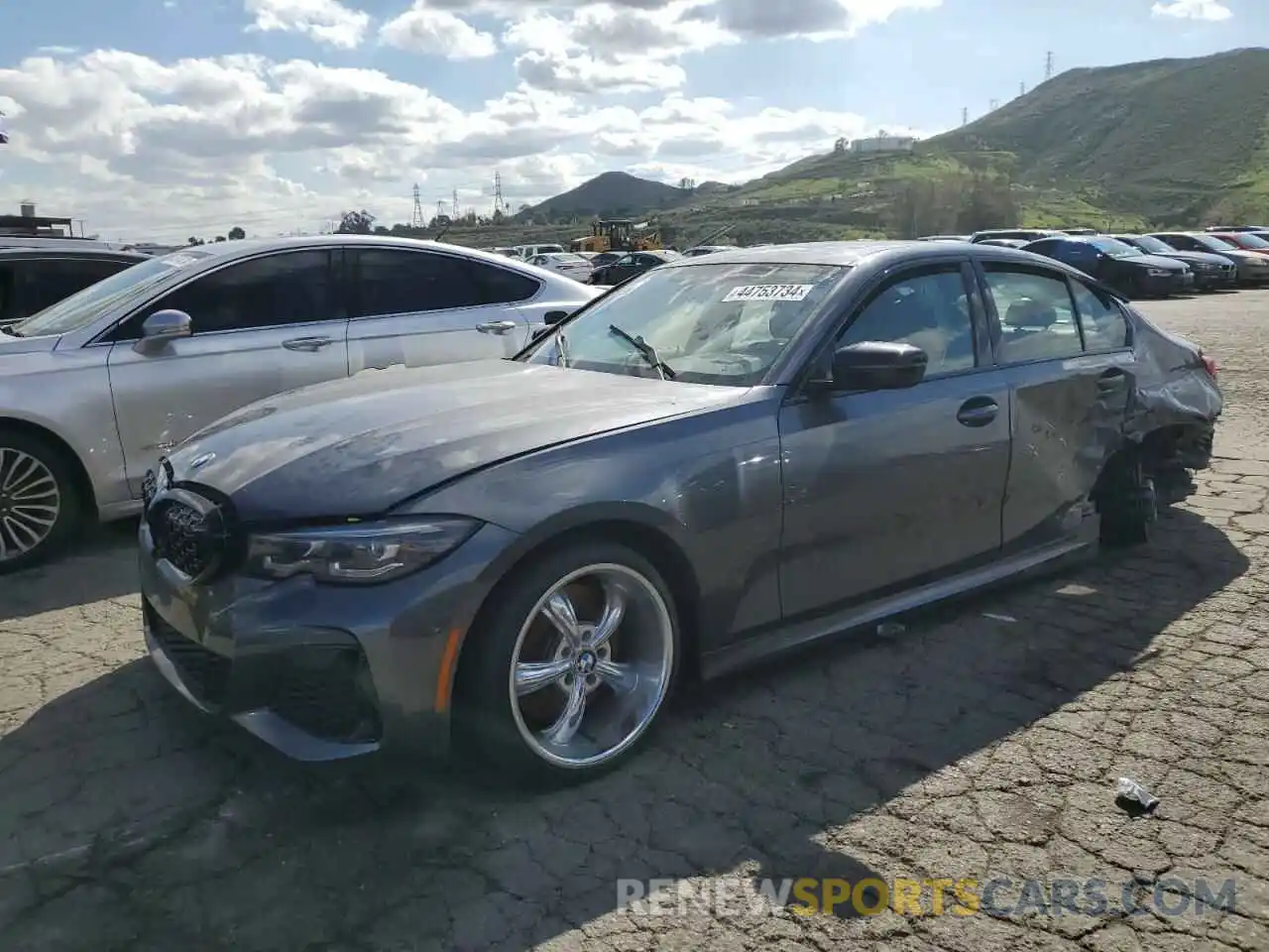 1 Photograph of a damaged car 3MW5U7J0XN8C26381 BMW M3 2022