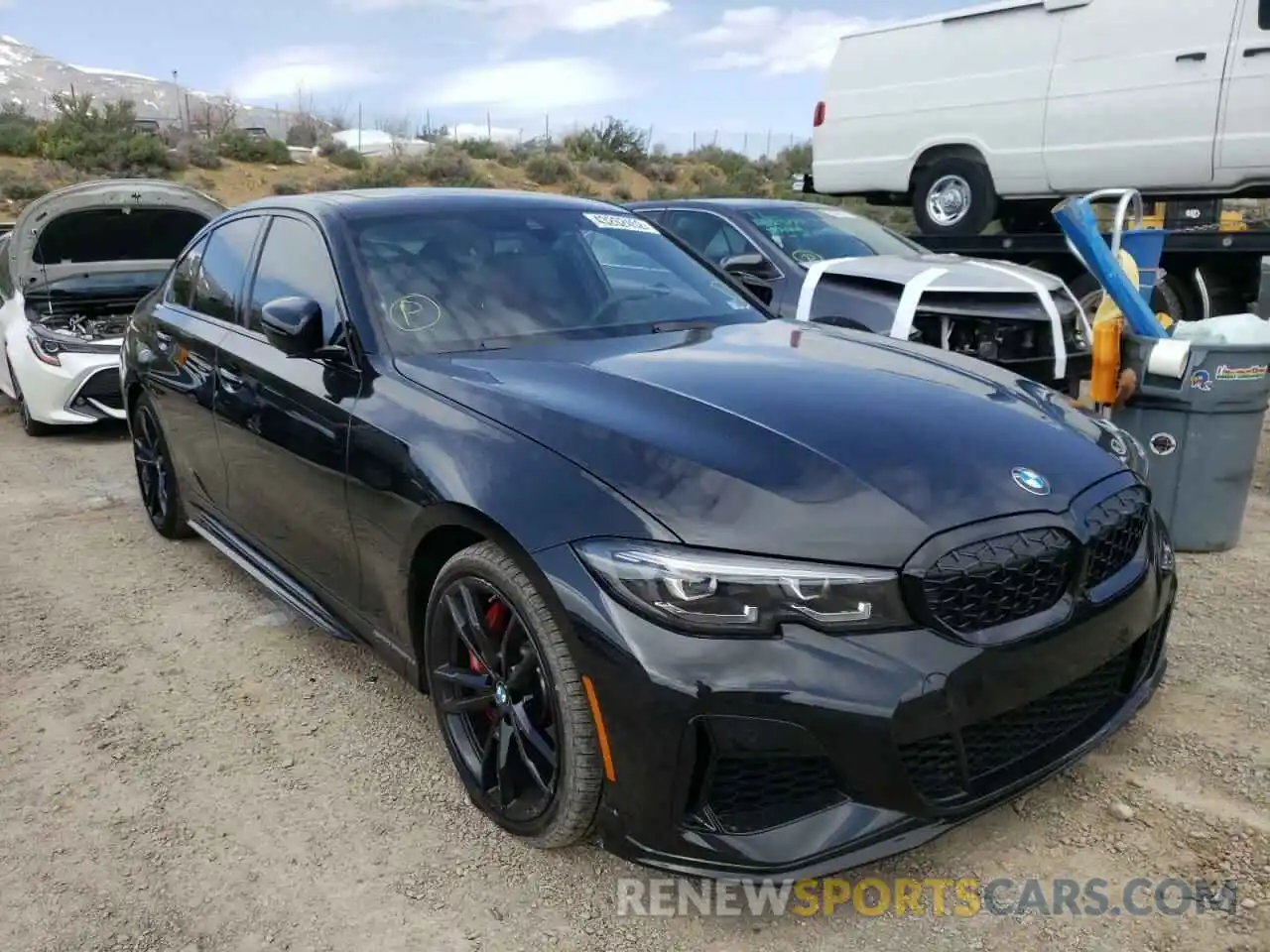 1 Photograph of a damaged car 3MW5U9J01N8C33621 BMW M3 2022