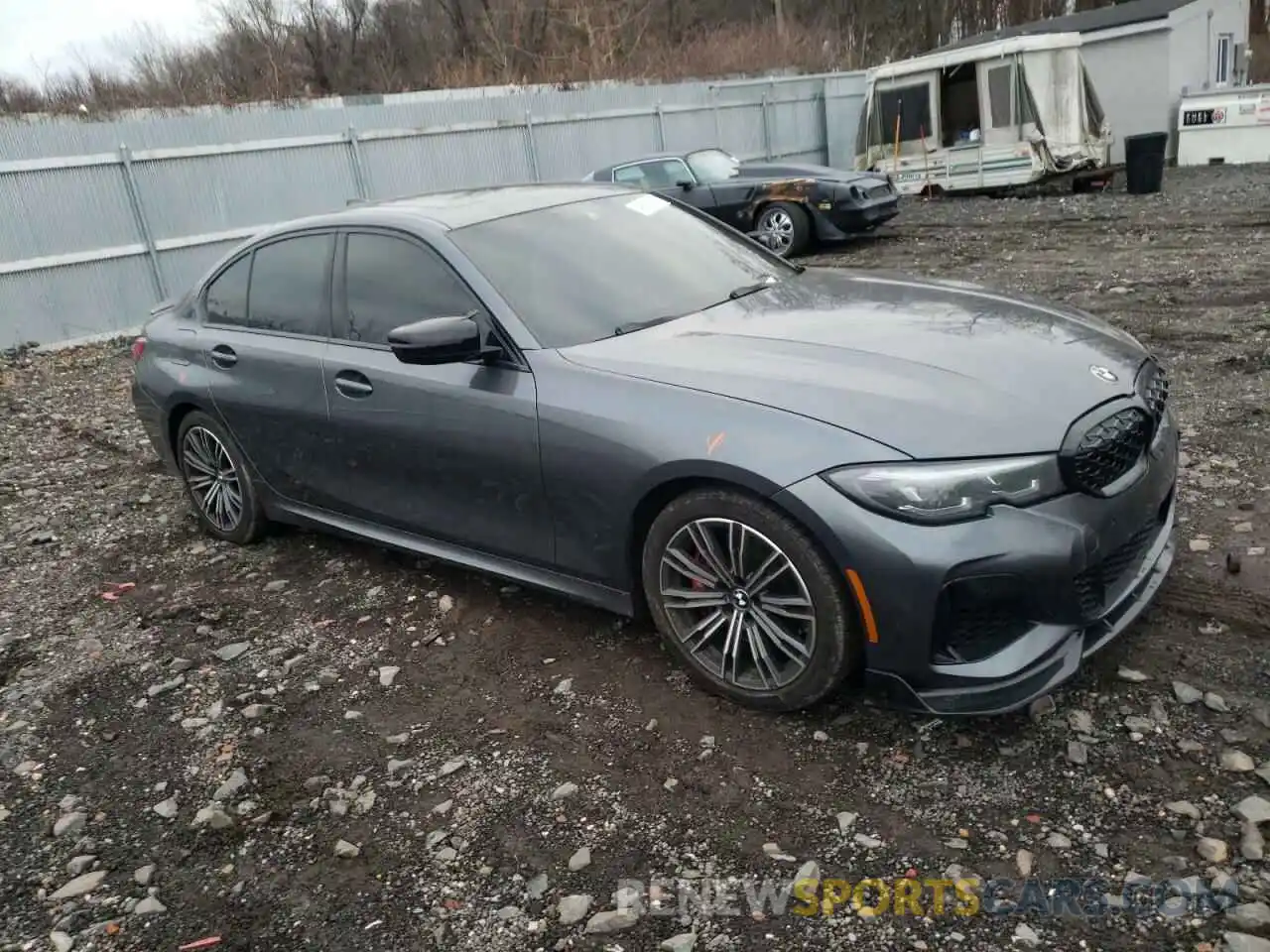 4 Photograph of a damaged car 3MW5U9J01N8C76095 BMW M3 2022