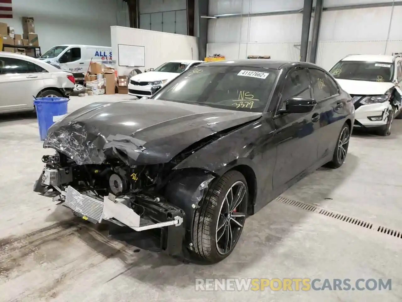 2 Photograph of a damaged car 3MW5U9J09N8C33379 BMW M3 2022