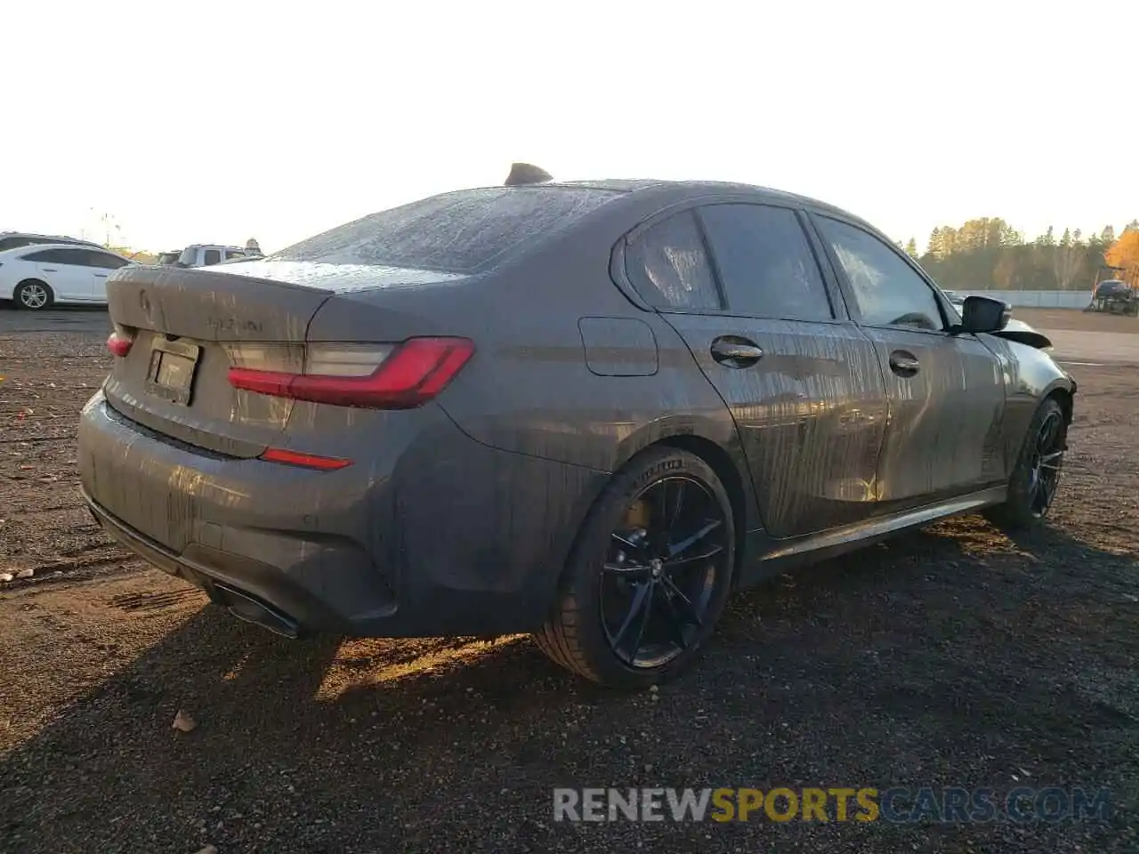 4 Photograph of a damaged car WBA5U9C0XNFL99950 BMW M3 2022