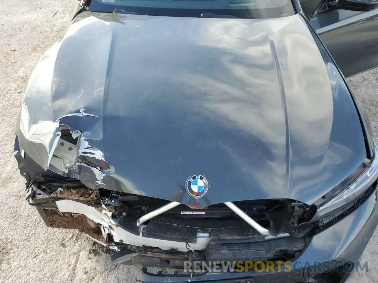11 Photograph of a damaged car 3MW49FF00P8D31708 BMW M3 2023