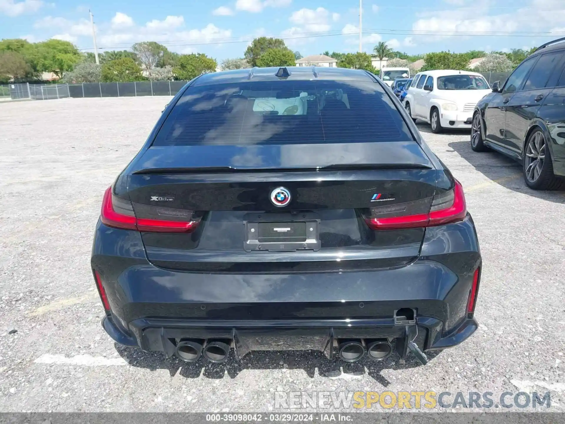 16 Photograph of a damaged car WBS43AY05PFP51999 BMW M3 2023