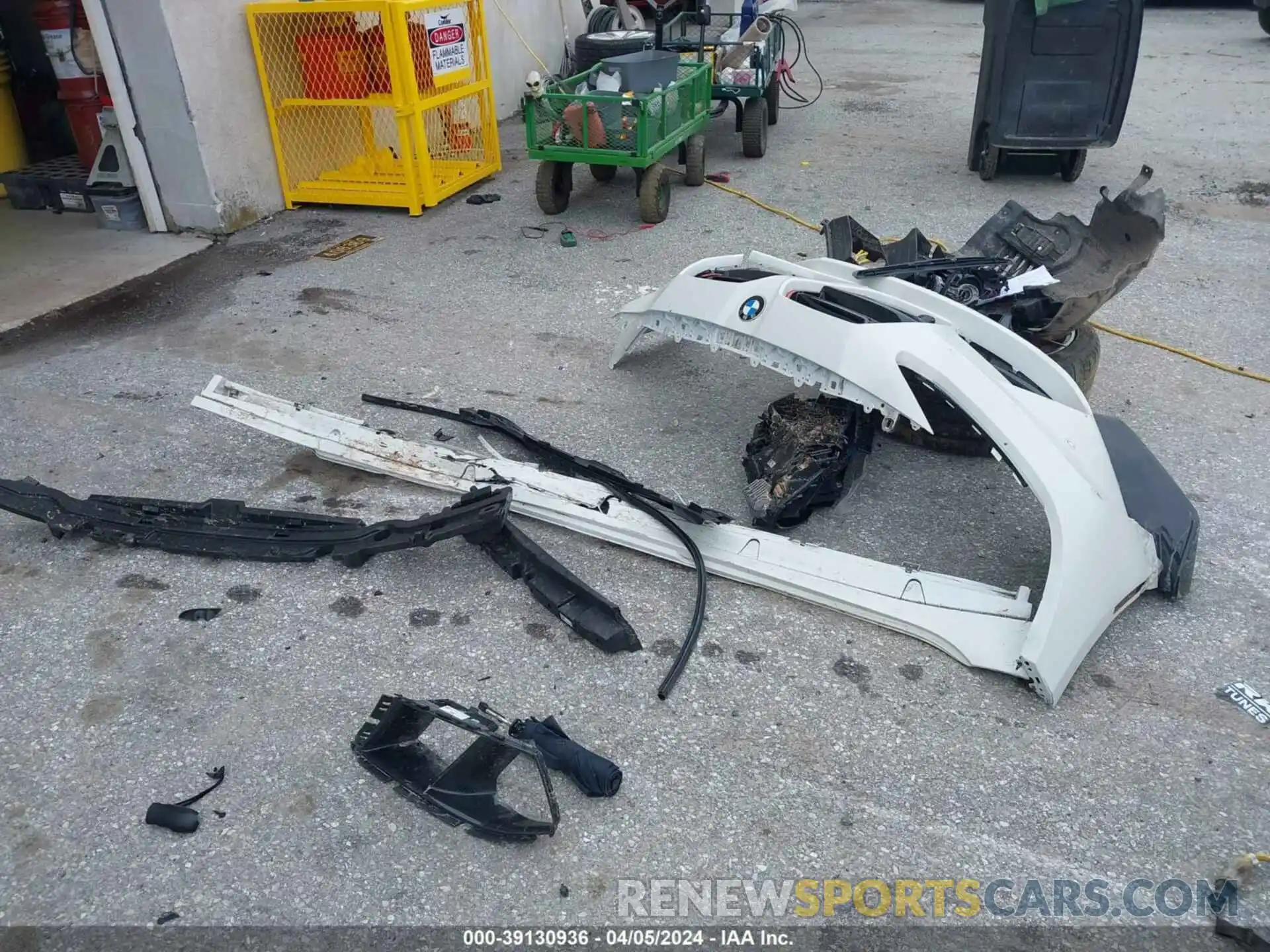 12 Photograph of a damaged car WBS63AY06RFR07219 BMW M3 2024
