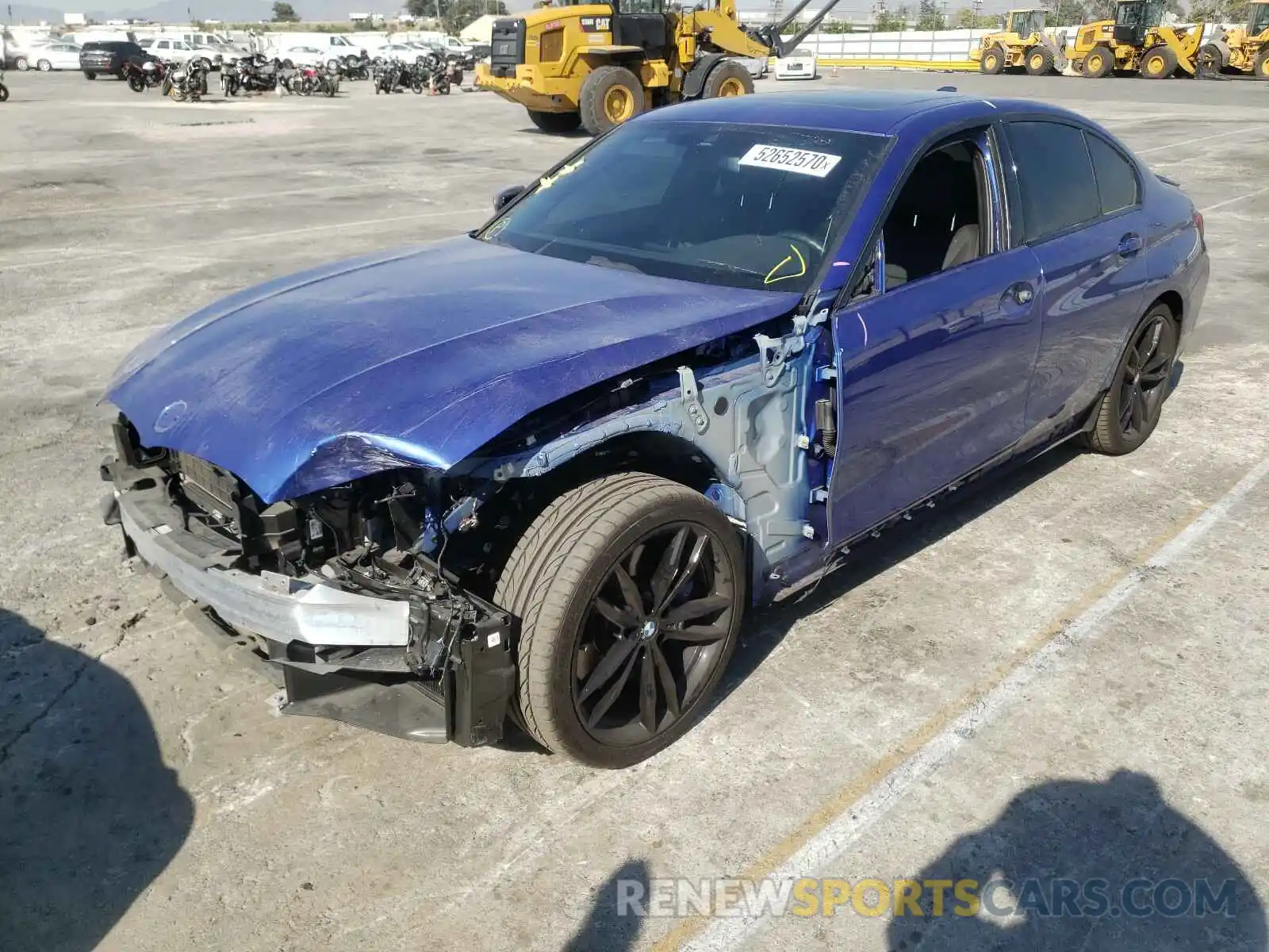 2 Photograph of a damaged car 3MW5U7J01L8B30622 BMW M340I 2020