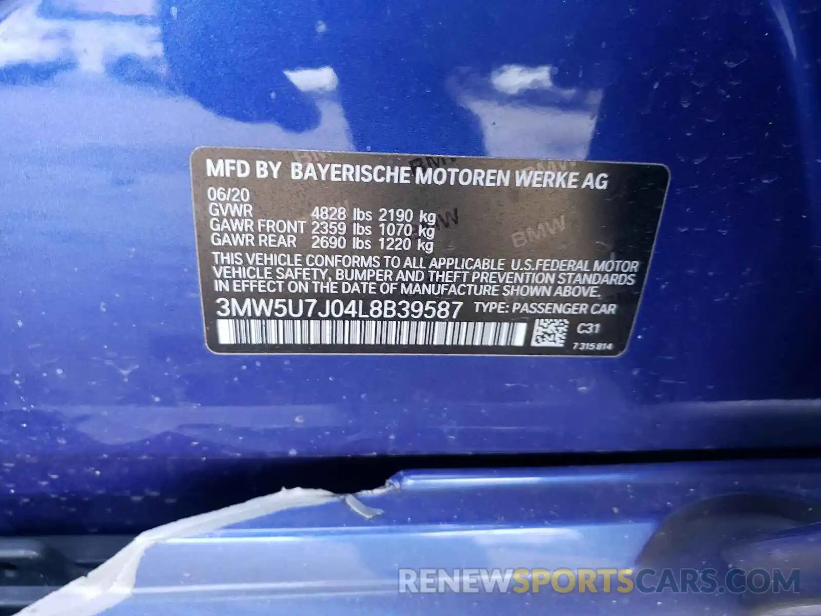 10 Photograph of a damaged car 3MW5U7J04L8B39587 BMW M340I 2020