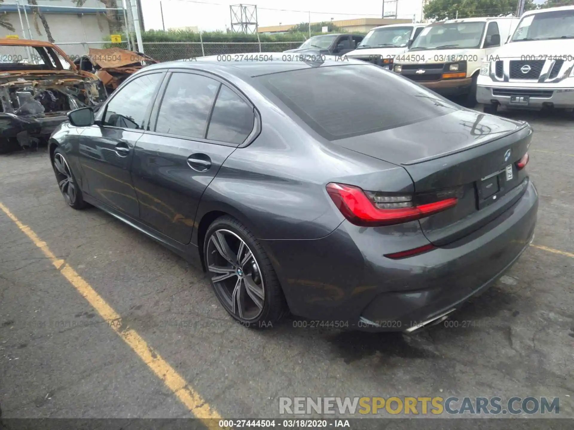 3 Photograph of a damaged car WBA5U7C00LFH66200 BMW M340I 2020