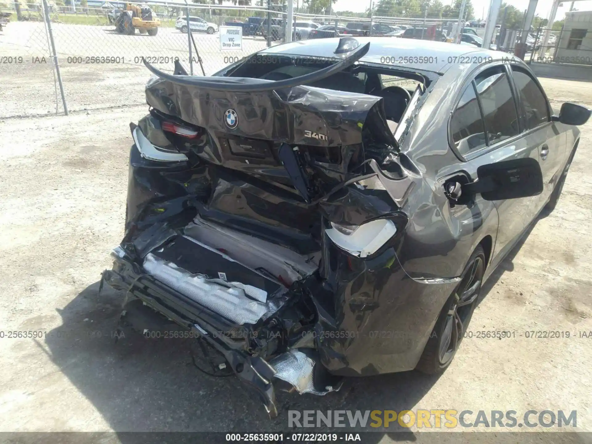 6 Photograph of a damaged car WBA5U7C08LA234476 BMW M340I 2020