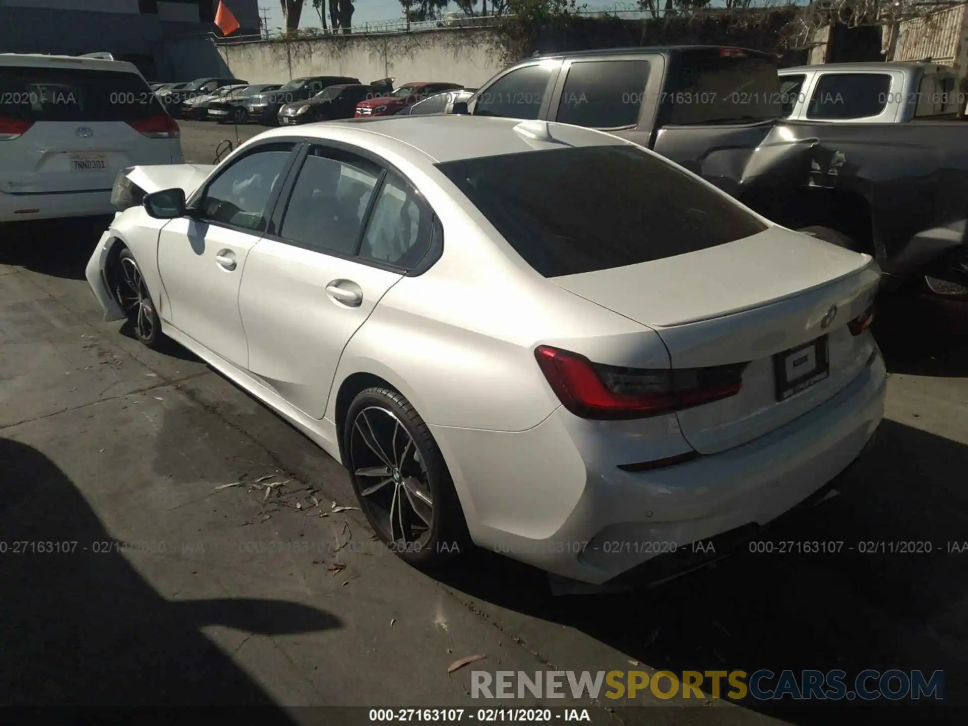 3 Photograph of a damaged car WBA5U7C08LFH38029 BMW M340I 2020