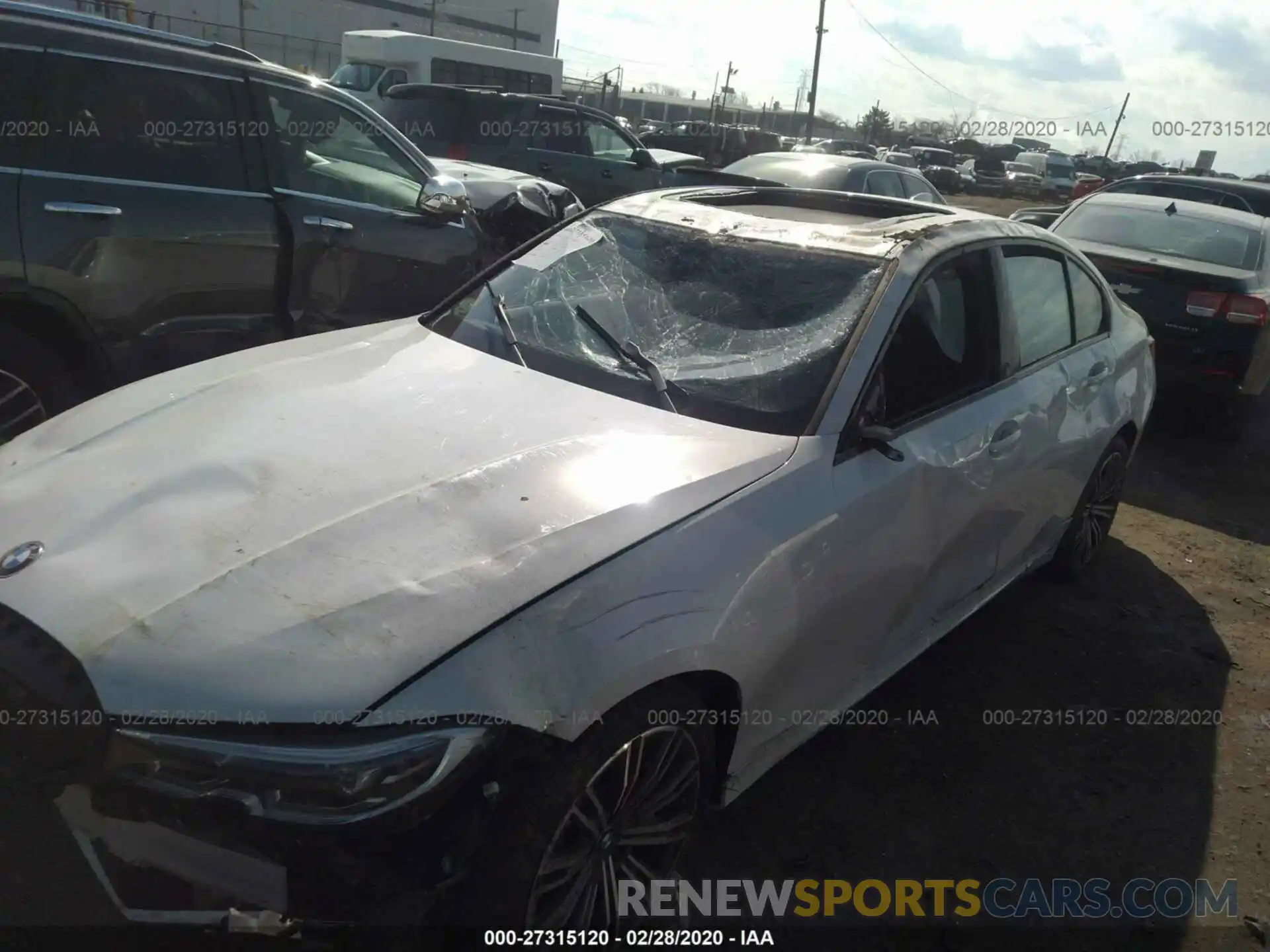 6 Photograph of a damaged car WBA5U9C02LFH28222 BMW M340XI 2020