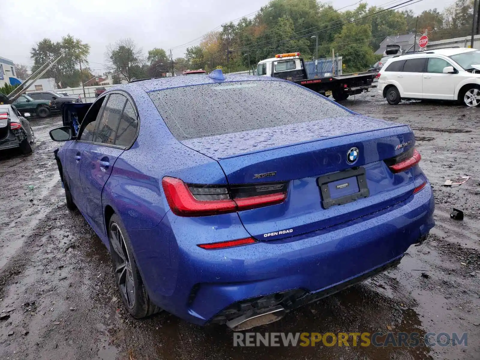 3 Photograph of a damaged car WBA5U9C09LFH85758 BMW M340XI 2020