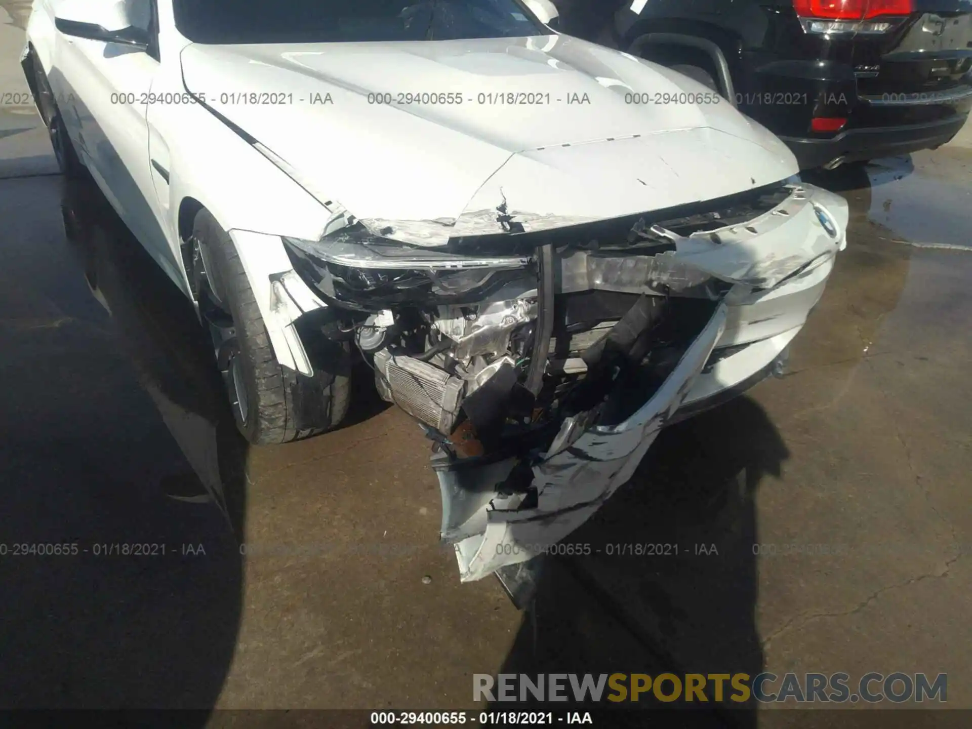 6 Photograph of a damaged car WBS3S7C56KAC09761 BMW M4 2019