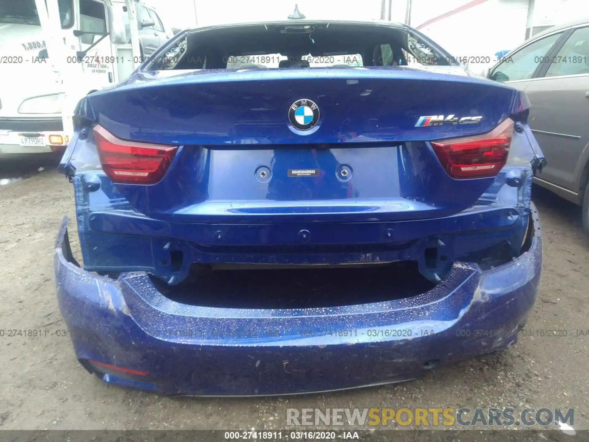 6 Photograph of a damaged car WBS3S7C57KAC09672 BMW M4 2019