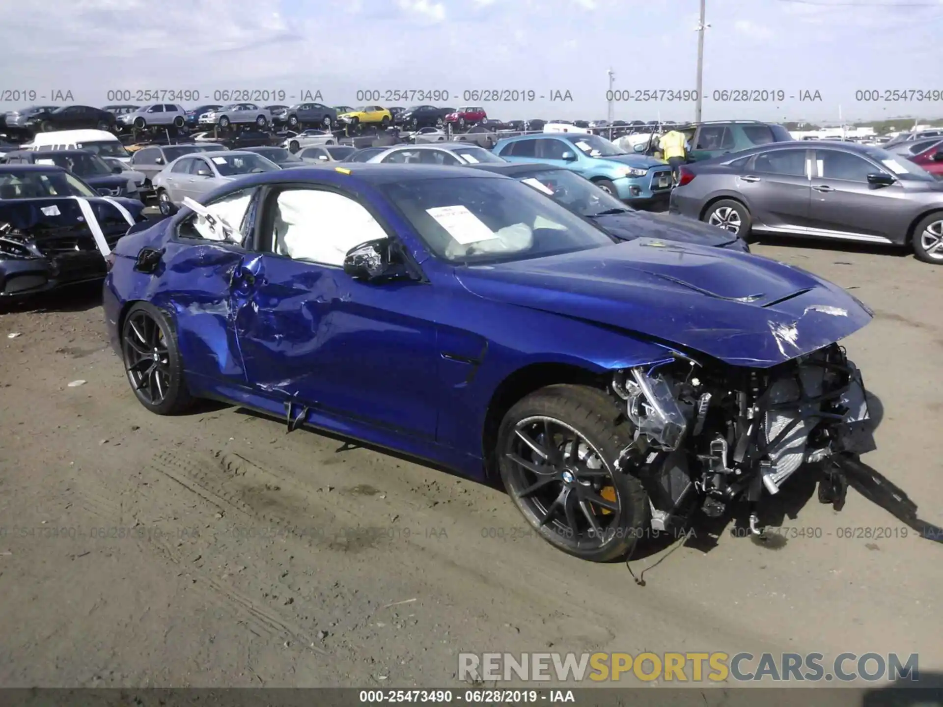 1 Photograph of a damaged car WBS3S7C57KAC09722 BMW M4 2019