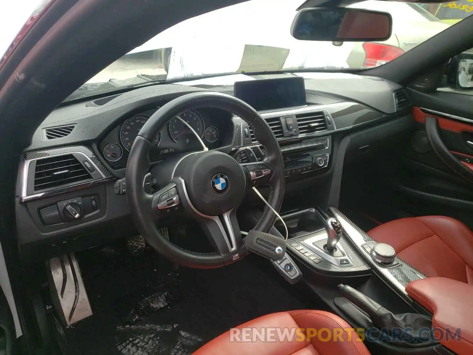 9 Photograph of a damaged car WBS4Y9C51KAG67237 BMW M4 2019