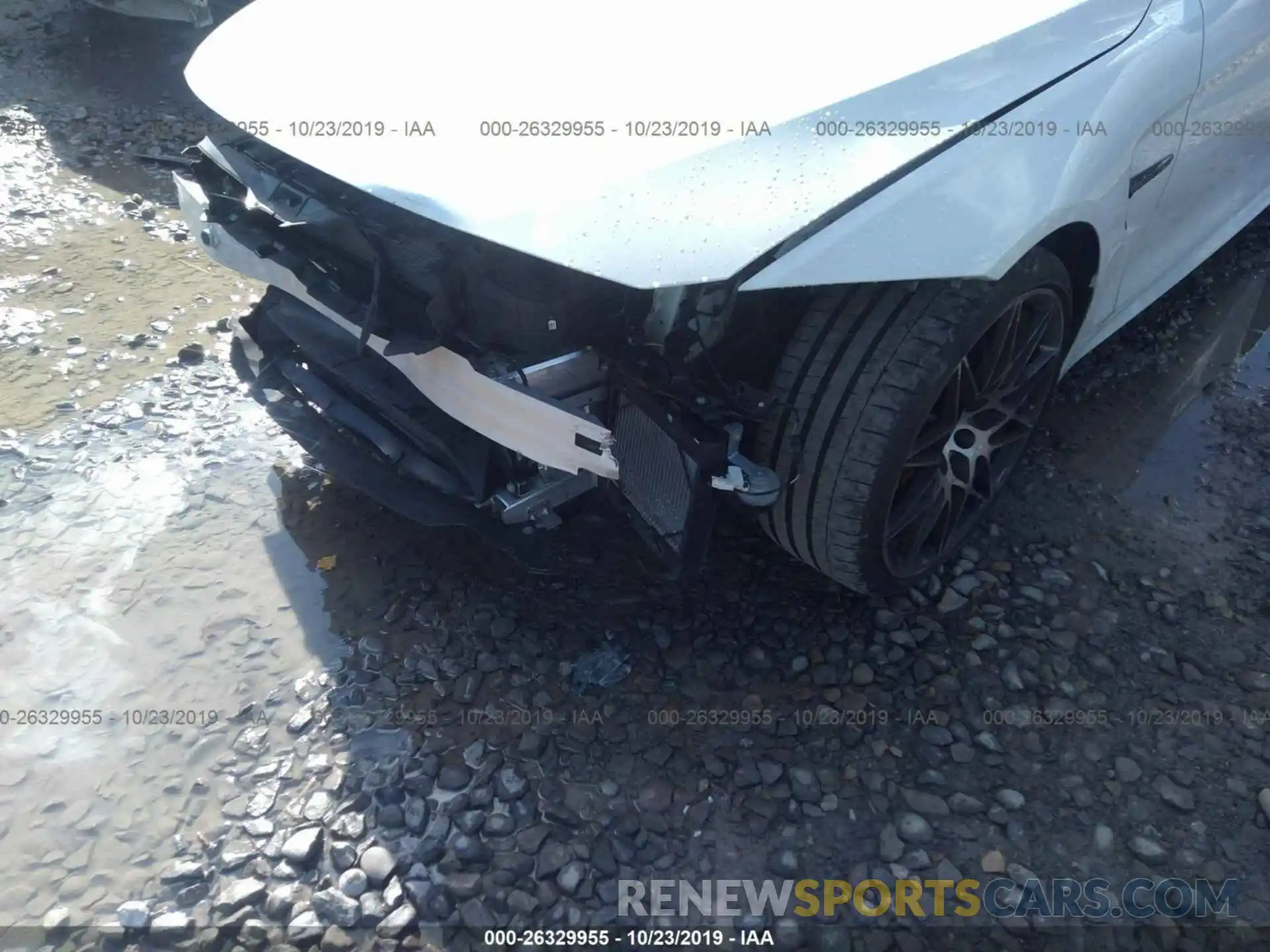 6 Photograph of a damaged car WBS4Y9C52KAG67246 BMW M4 2019