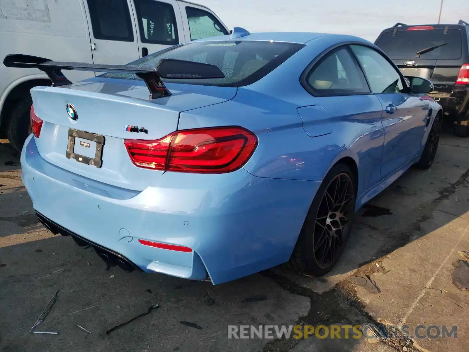 4 Photograph of a damaged car WBS4Y9C53KAG67109 BMW M4 2019