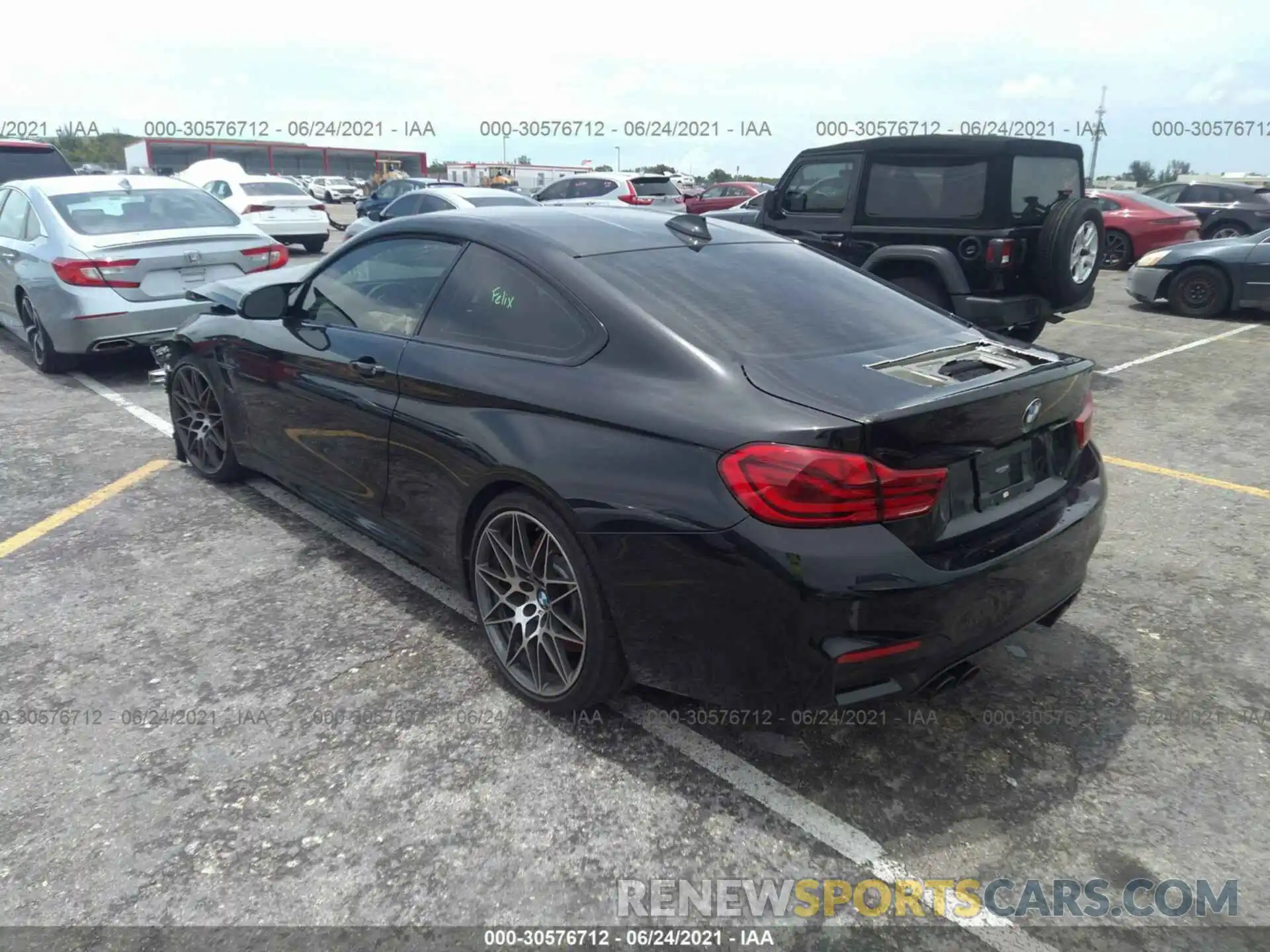 3 Фотография поврежденного автомобиля WBS4Y9C56KAG67458 BMW M4 2019