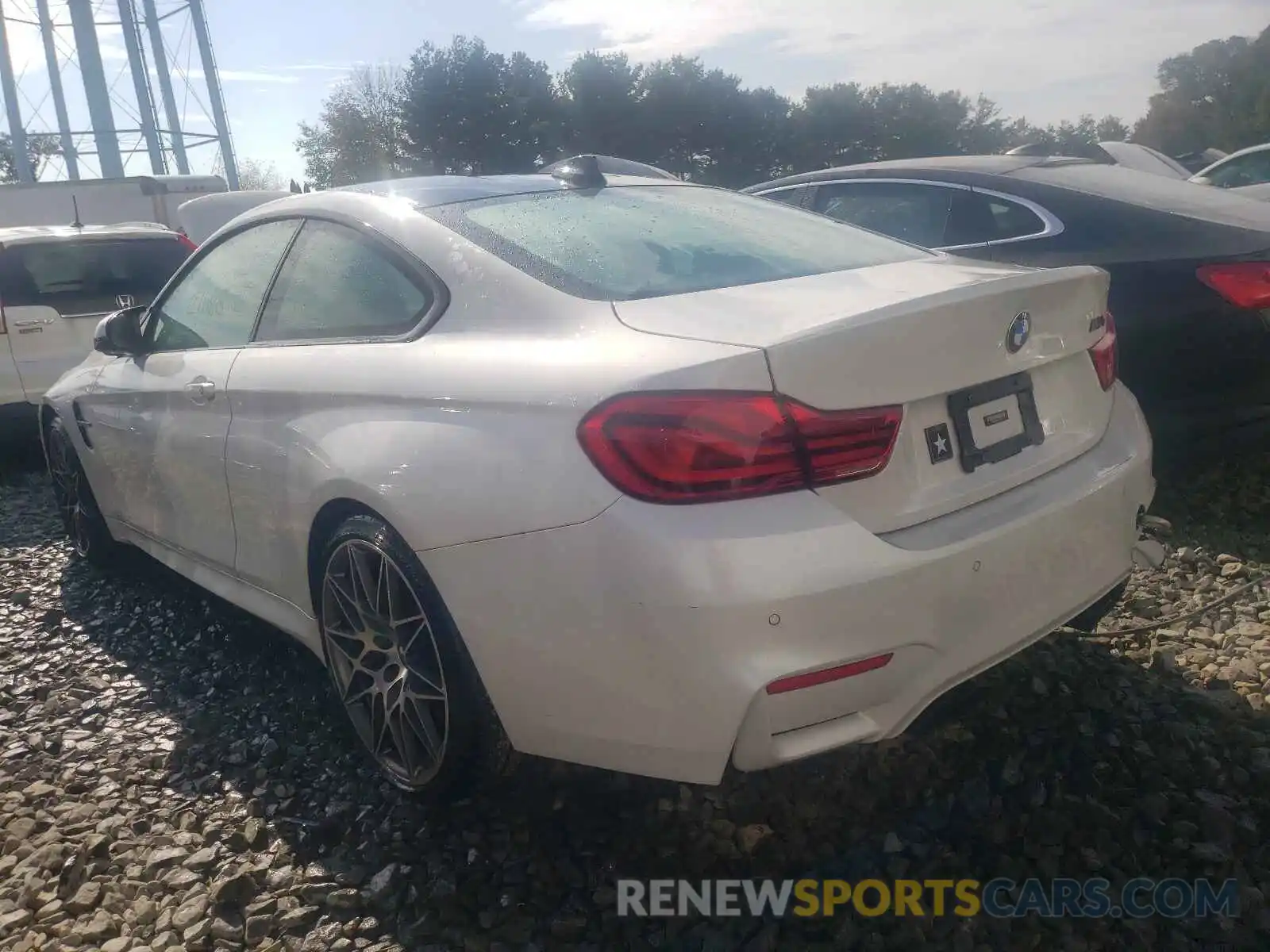 3 Photograph of a damaged car WBS4Y9C57KAG67078 BMW M4 2019