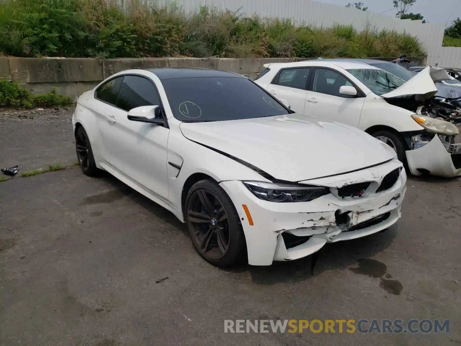 1 Photograph of a damaged car WBS4Y9C59KAG67664 BMW M4 2019