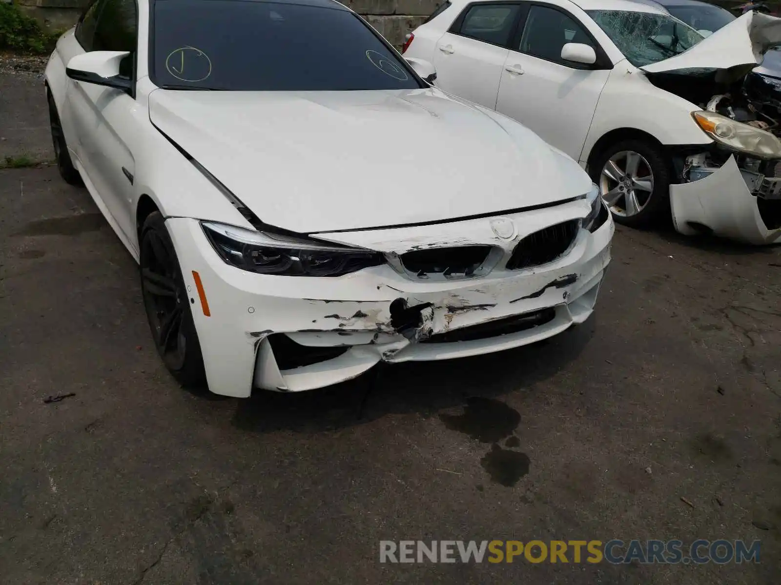 9 Photograph of a damaged car WBS4Y9C59KAG67664 BMW M4 2019