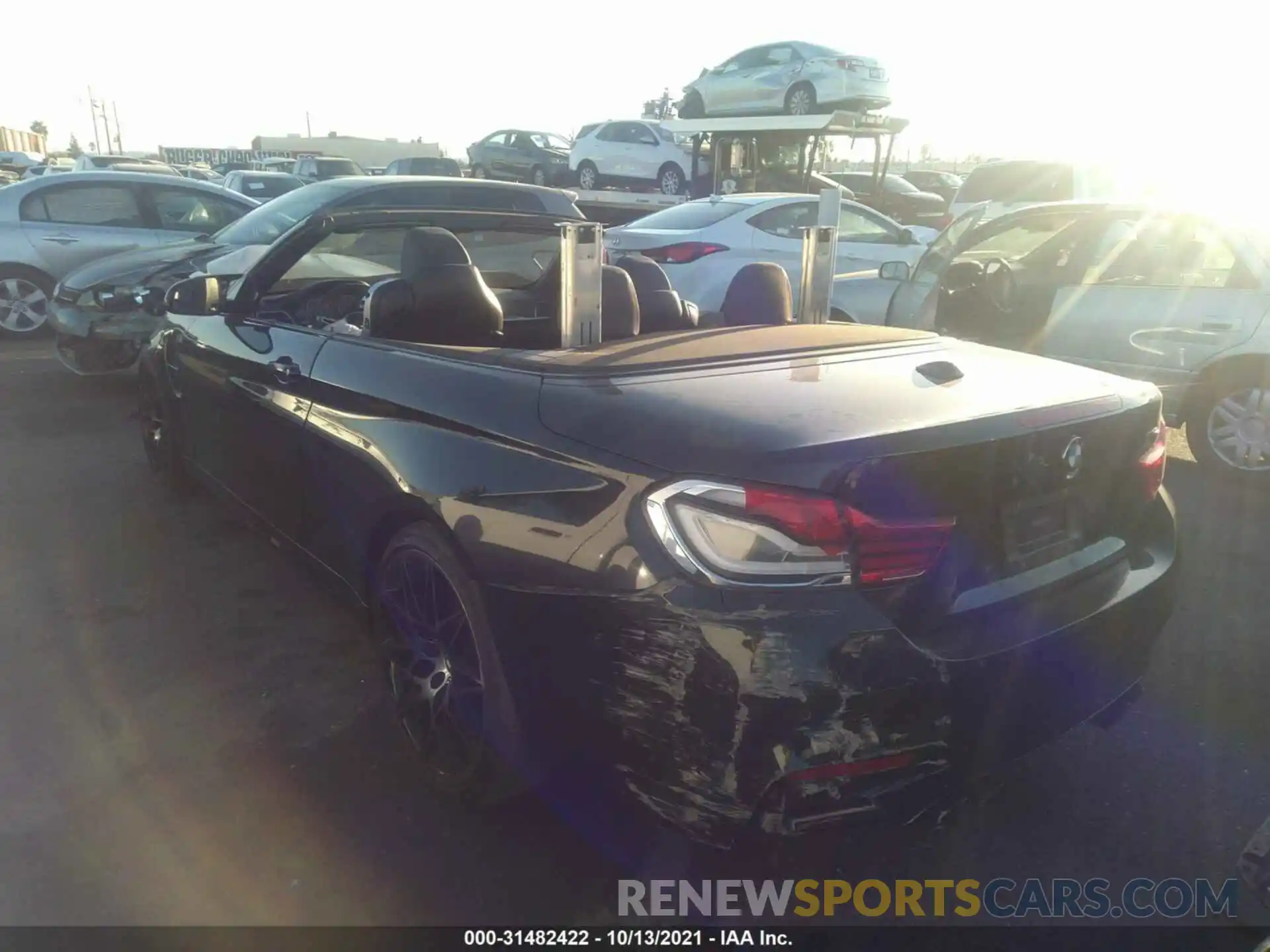 3 Photograph of a damaged car WBS4Z9C58KEJ63853 BMW M4 2019