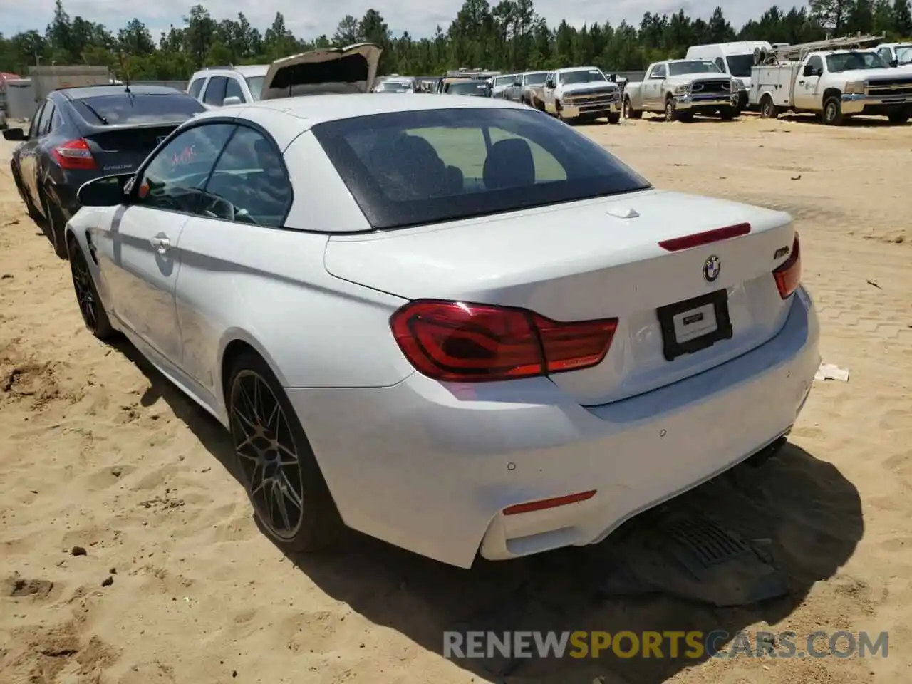 3 Photograph of a damaged car WBS4Z9C59KEJ63909 BMW M4 2019