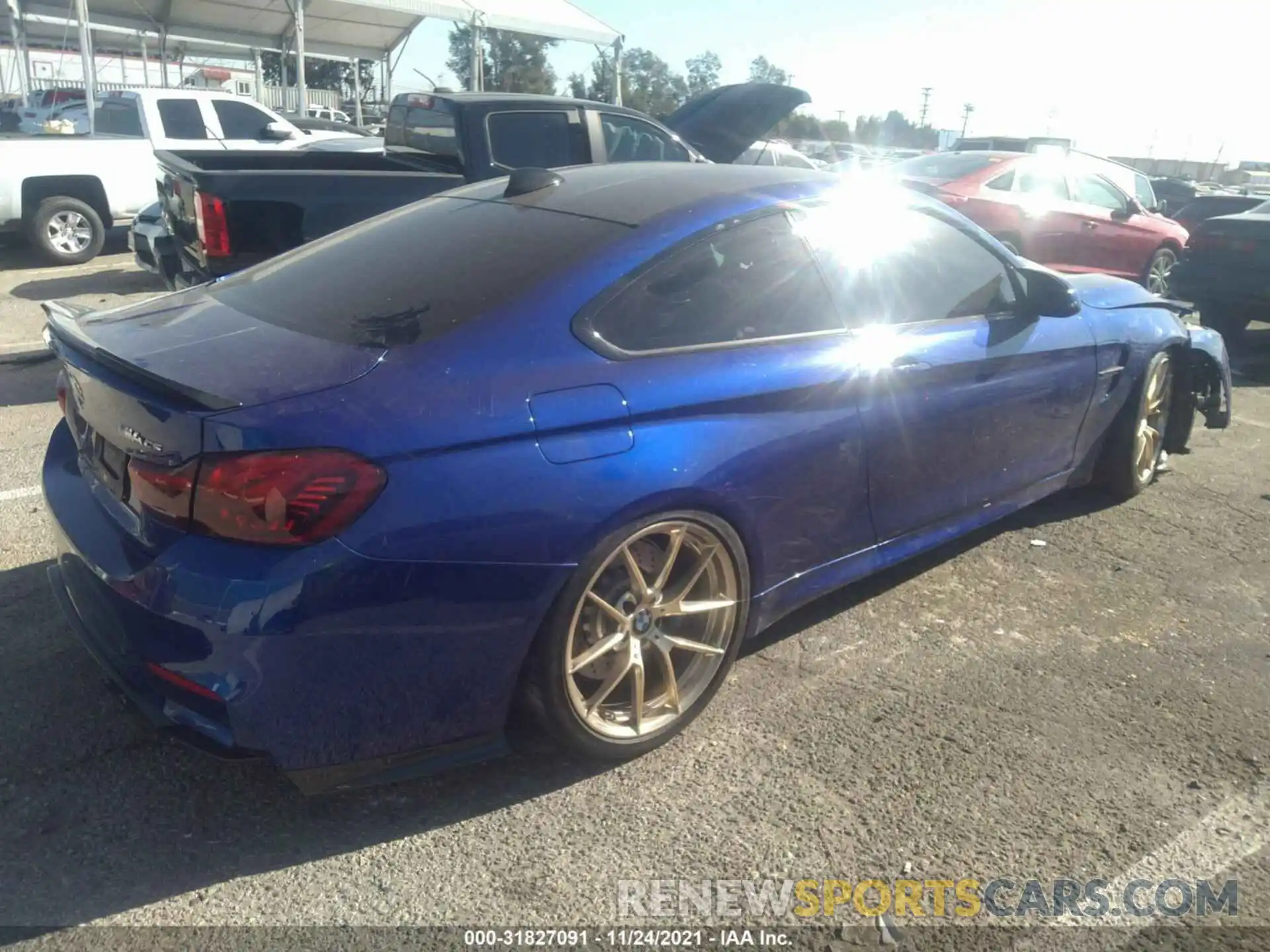 4 Photograph of a damaged car WBS3S7C04LAH85046 BMW M4 2020