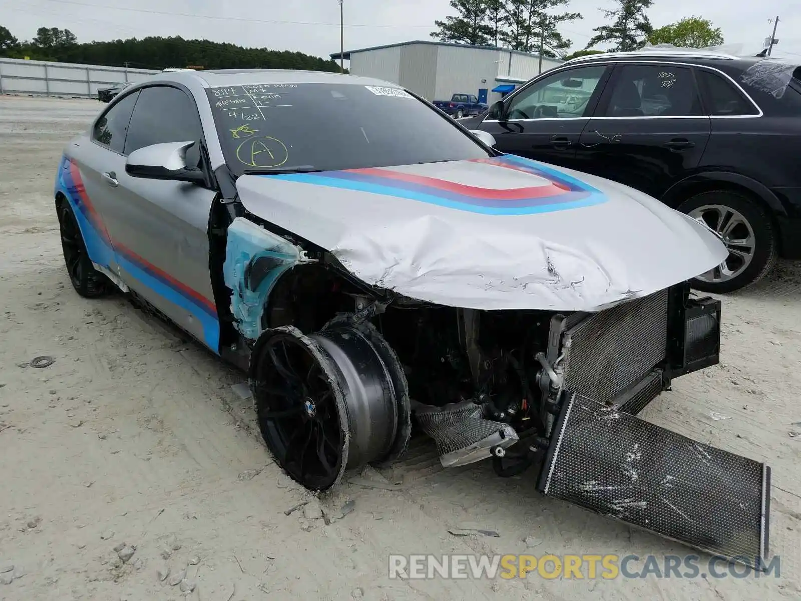 1 Photograph of a damaged car WBS4Y9C01LAH82992 BMW M4 2020