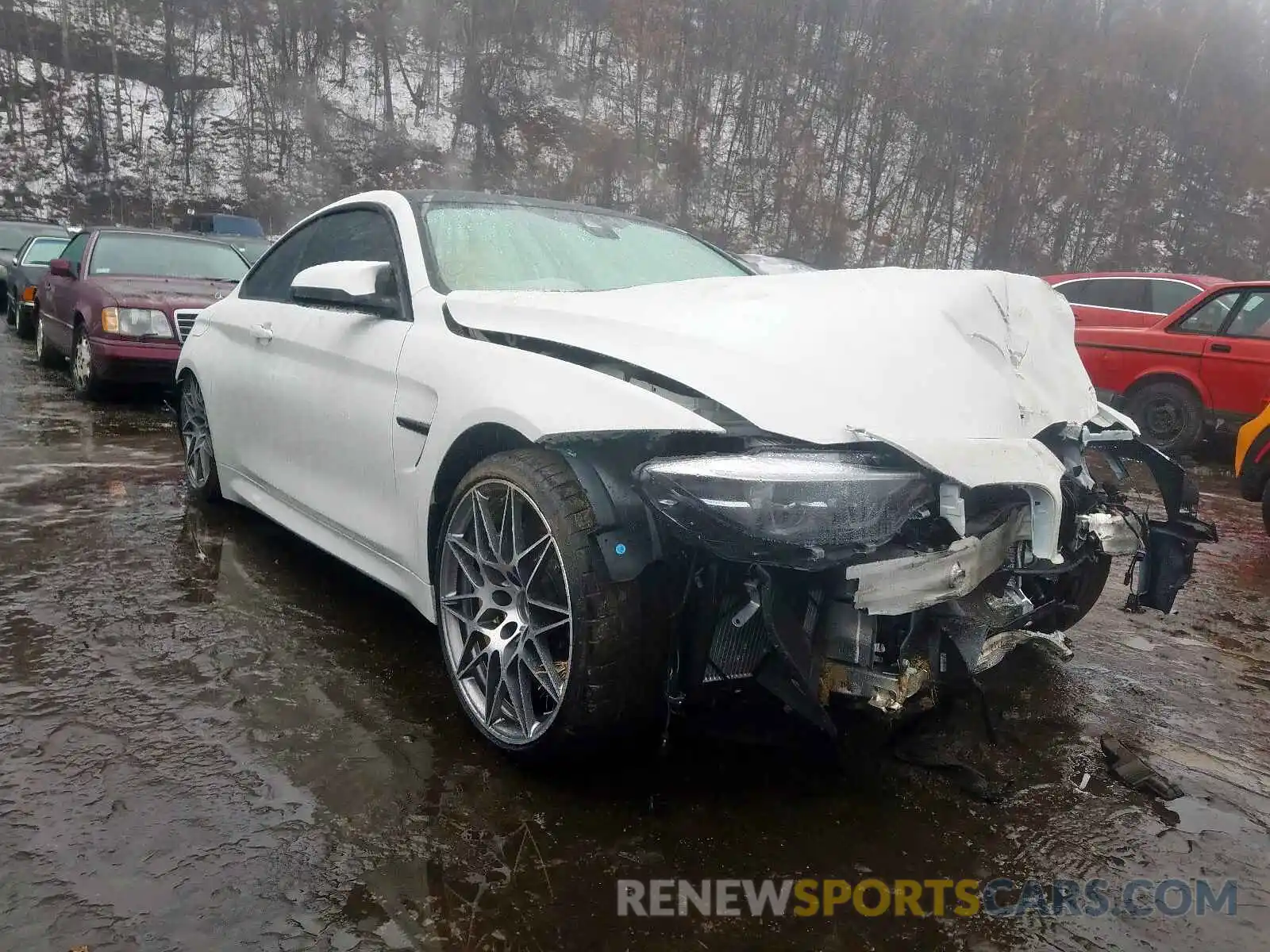 1 Photograph of a damaged car WBS4Y9C04LAH83165 BMW M4 2020