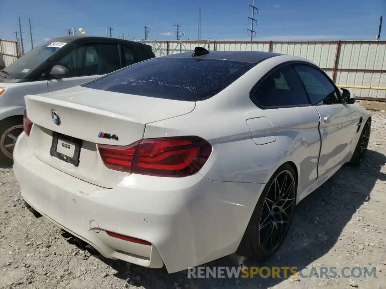 4 Photograph of a damaged car WBS4Y9C04LFH69639 BMW M4 2020