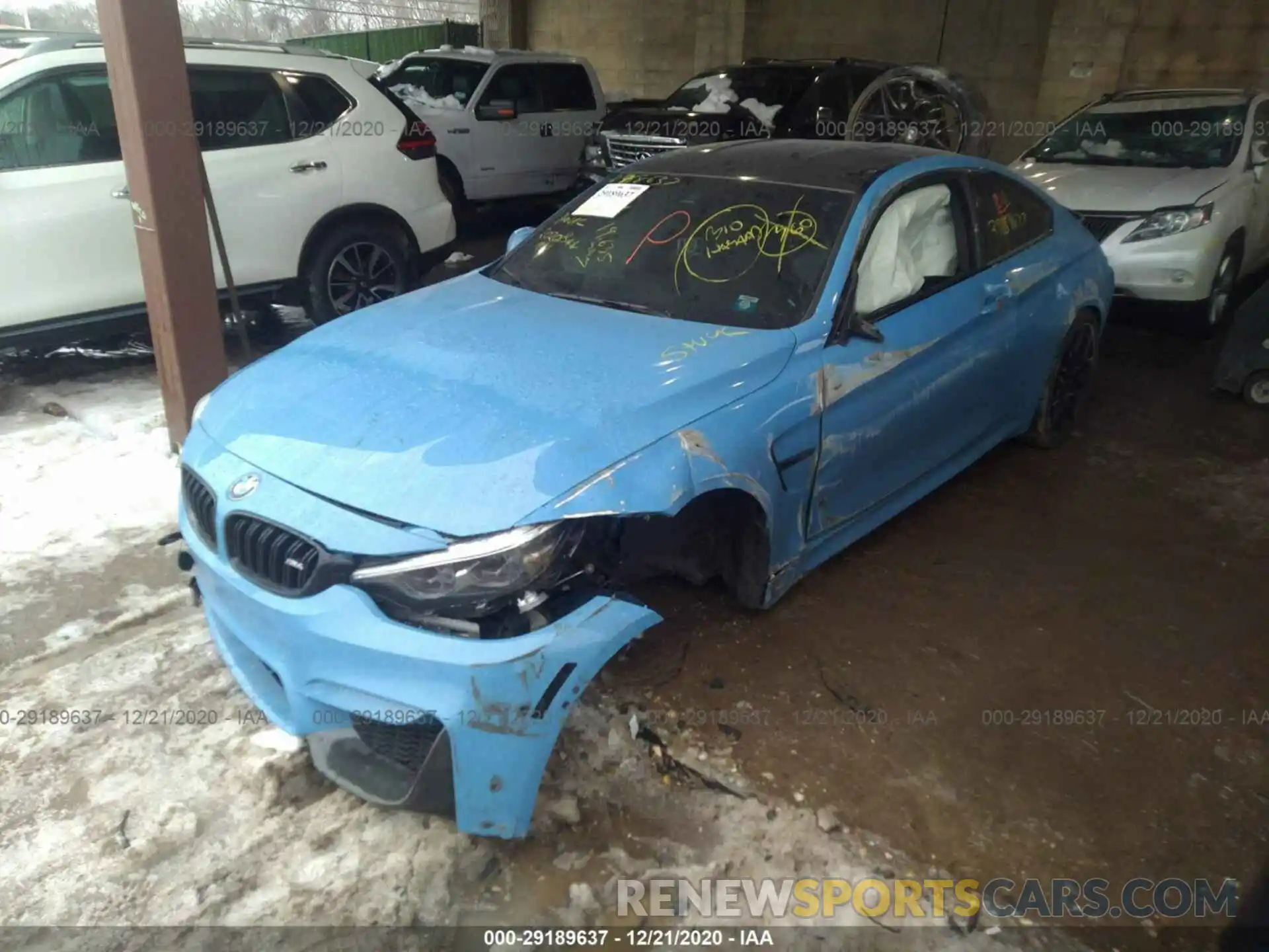 6 Photograph of a damaged car WBS4Y9C05LFH47522 BMW M4 2020