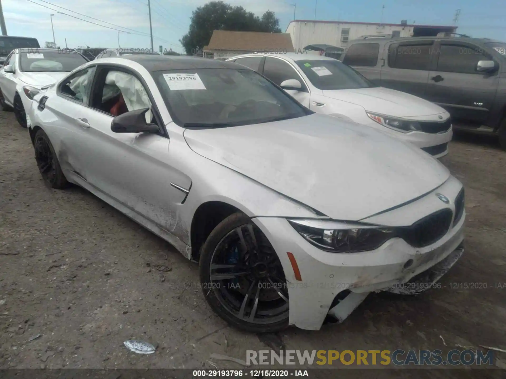 1 Photograph of a damaged car WBS4Y9C06LAH82986 BMW M4 2020