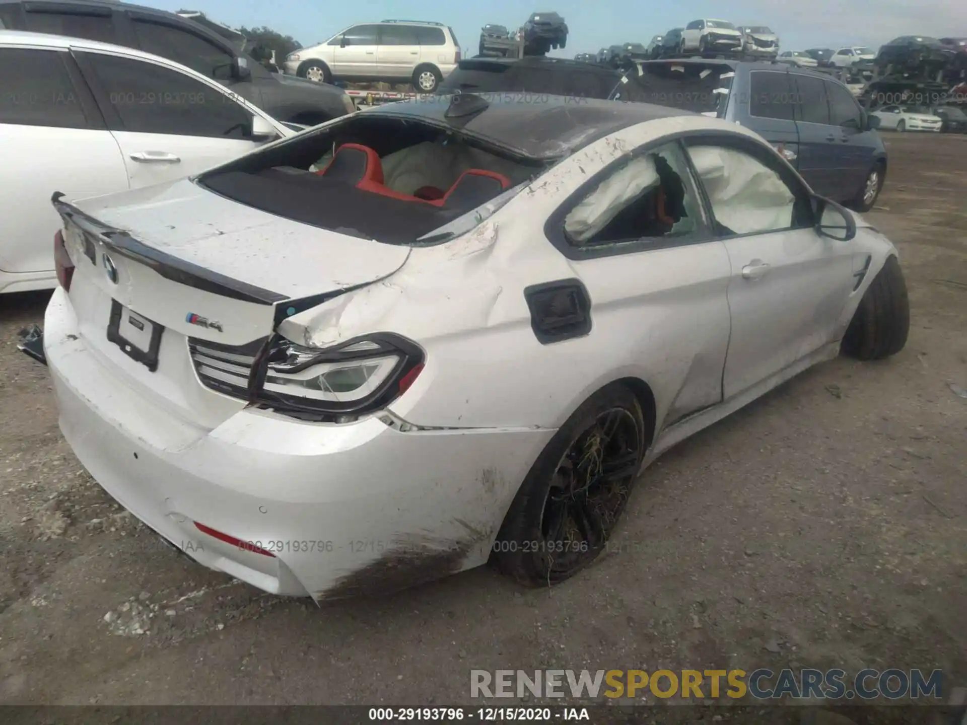 4 Photograph of a damaged car WBS4Y9C06LAH82986 BMW M4 2020