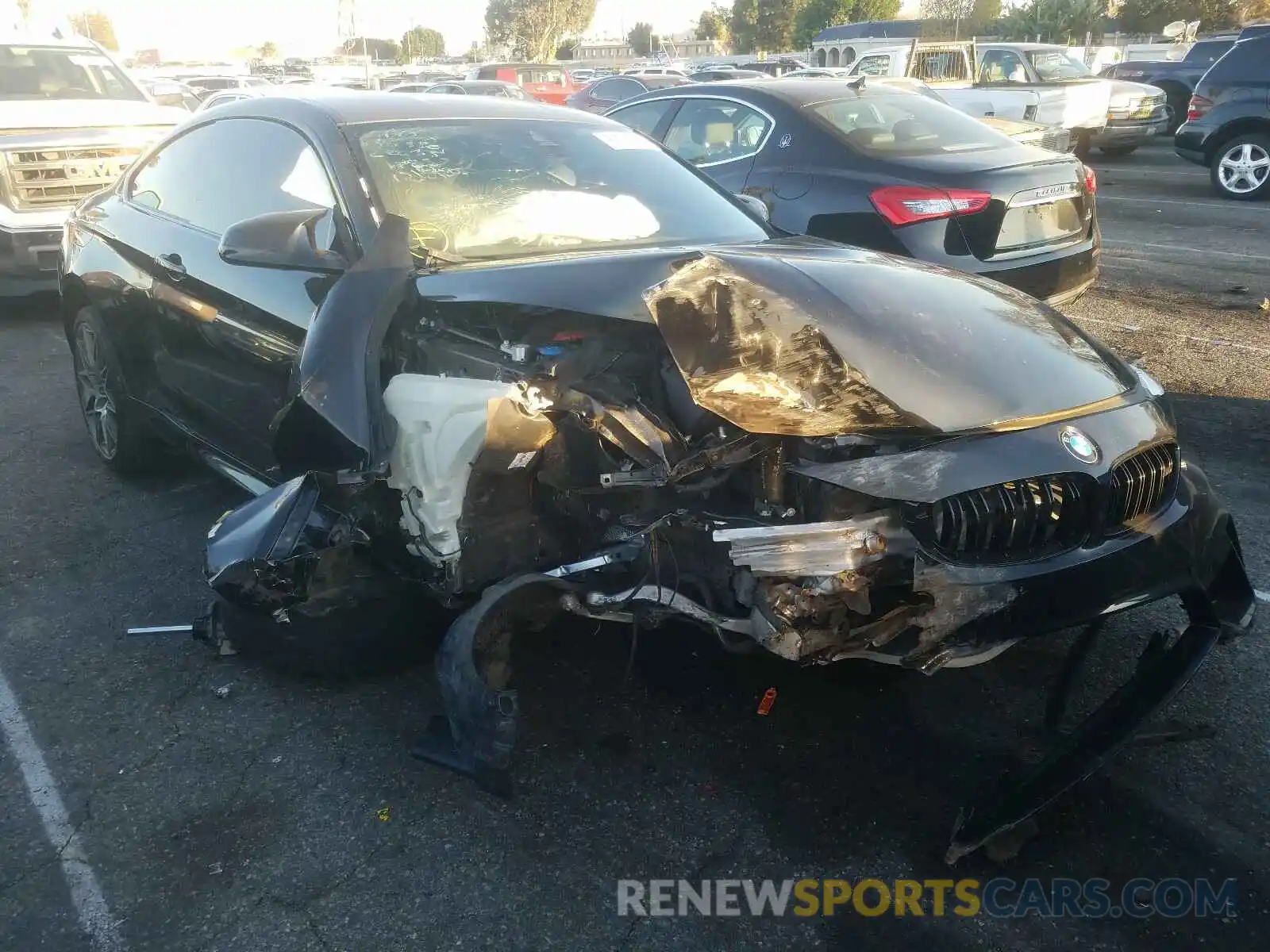 1 Photograph of a damaged car WBS4Y9C06LFH49375 BMW M4 2020