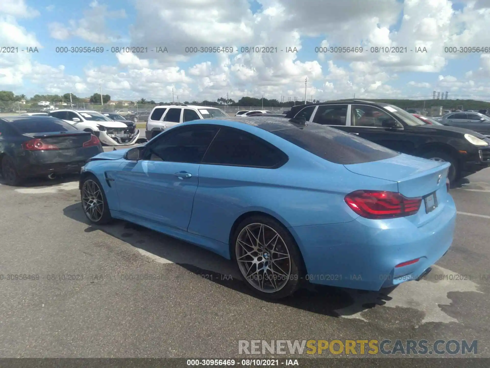 3 Photograph of a damaged car WBS4Y9C0XLFH65790 BMW M4 2020