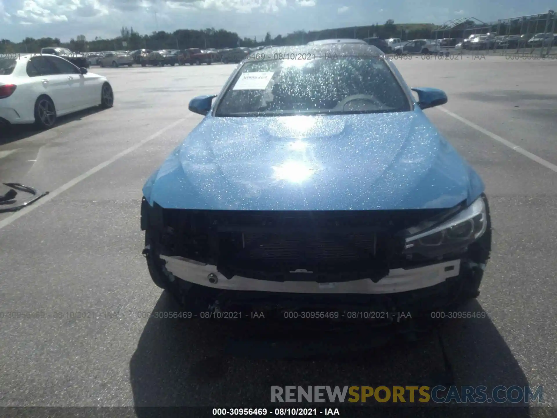 6 Photograph of a damaged car WBS4Y9C0XLFH65790 BMW M4 2020