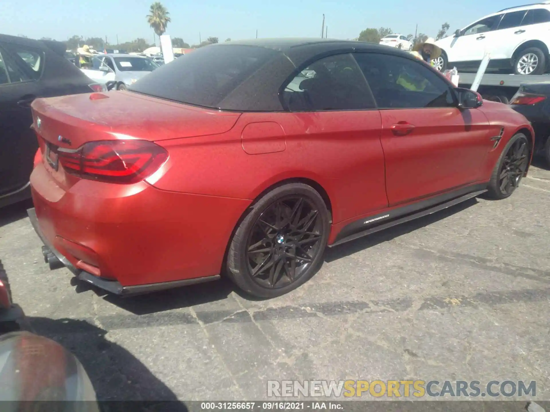 4 Photograph of a damaged car WBS4Z9C02L5N62828 BMW M4 2020