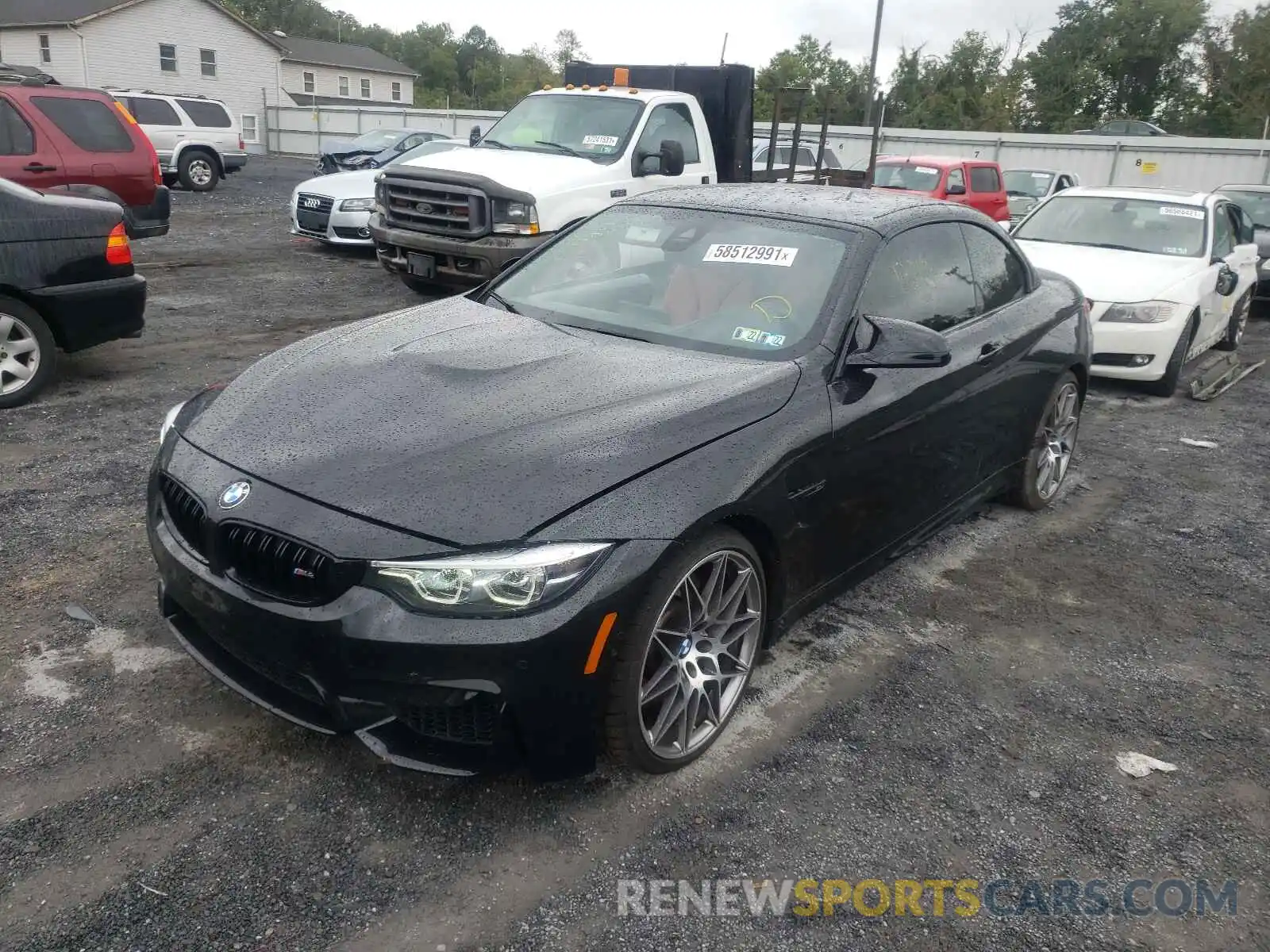 2 Photograph of a damaged car WBS4Z9C02L5N92864 BMW M4 2020