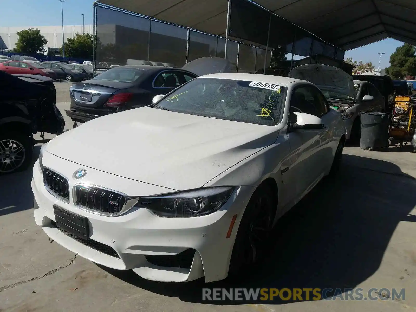 2 Photograph of a damaged car WBS4Z9C02L5P86343 BMW M4 2020