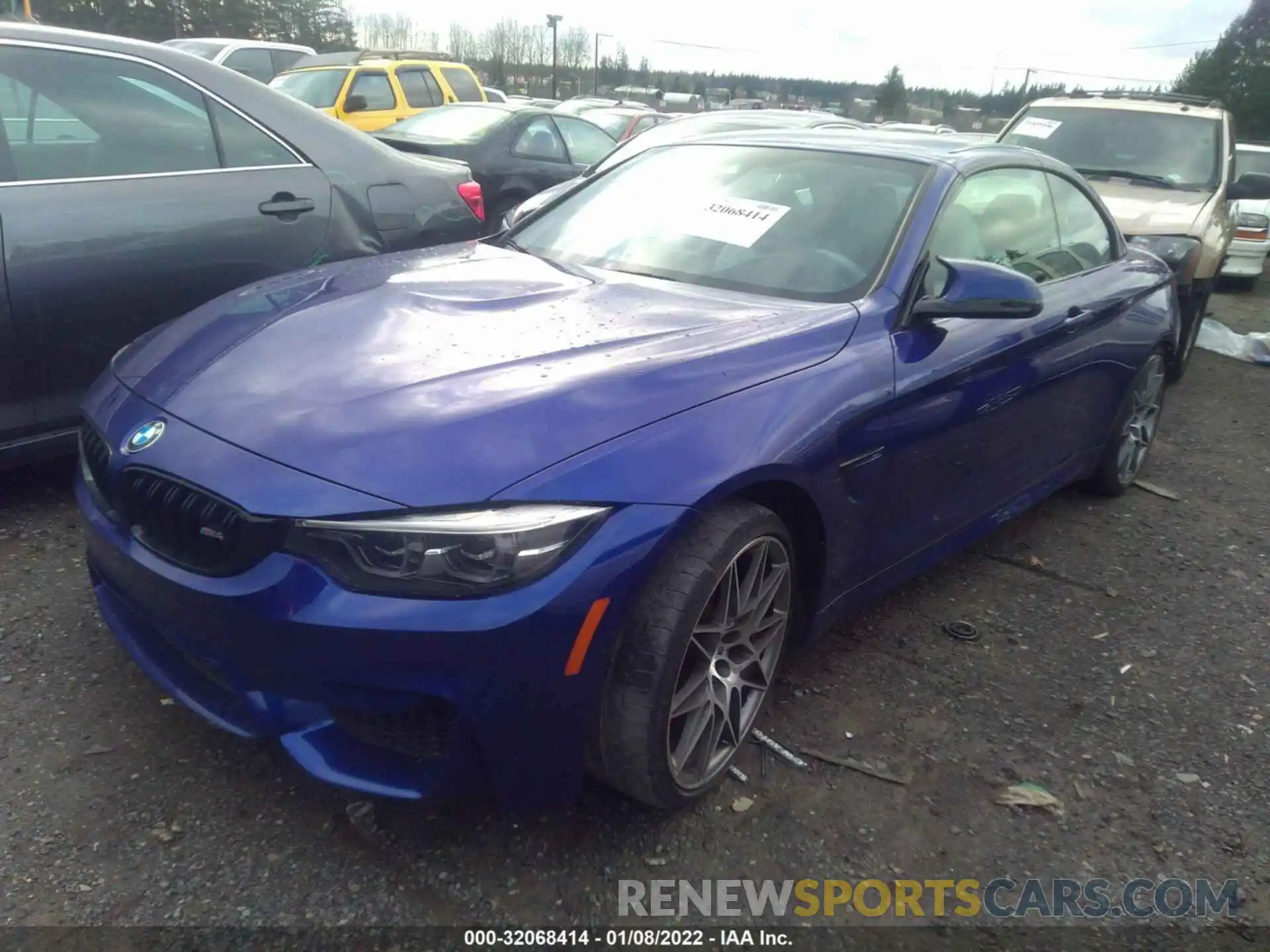 2 Photograph of a damaged car WBS4Z9C05L5P16738 BMW M4 2020