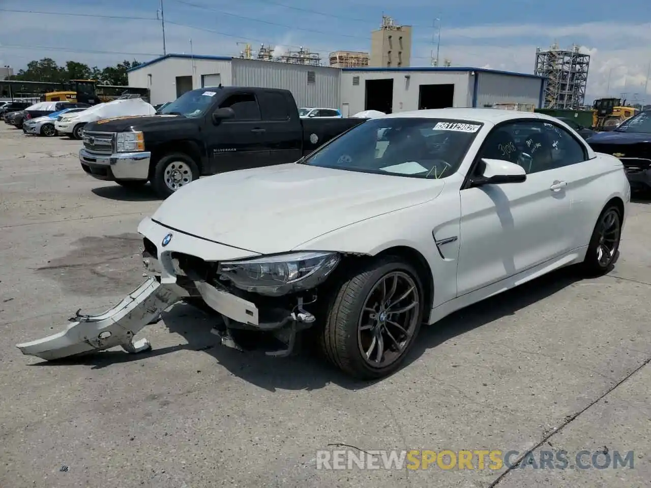 2 Photograph of a damaged car WBS4Z9C05L5P87664 BMW M4 2020