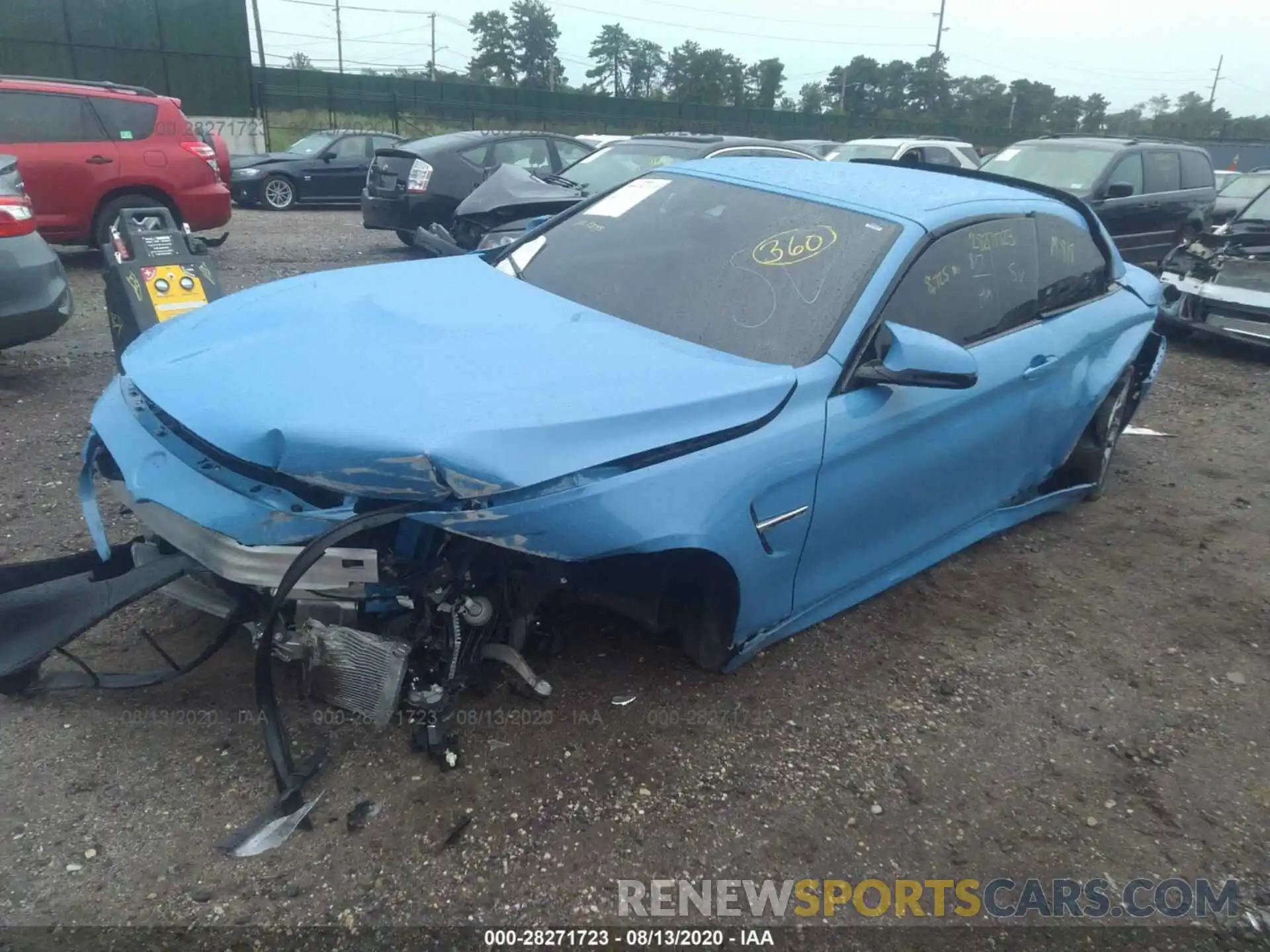 2 Photograph of a damaged car WBS4Z9C07L5P62412 BMW M4 2020