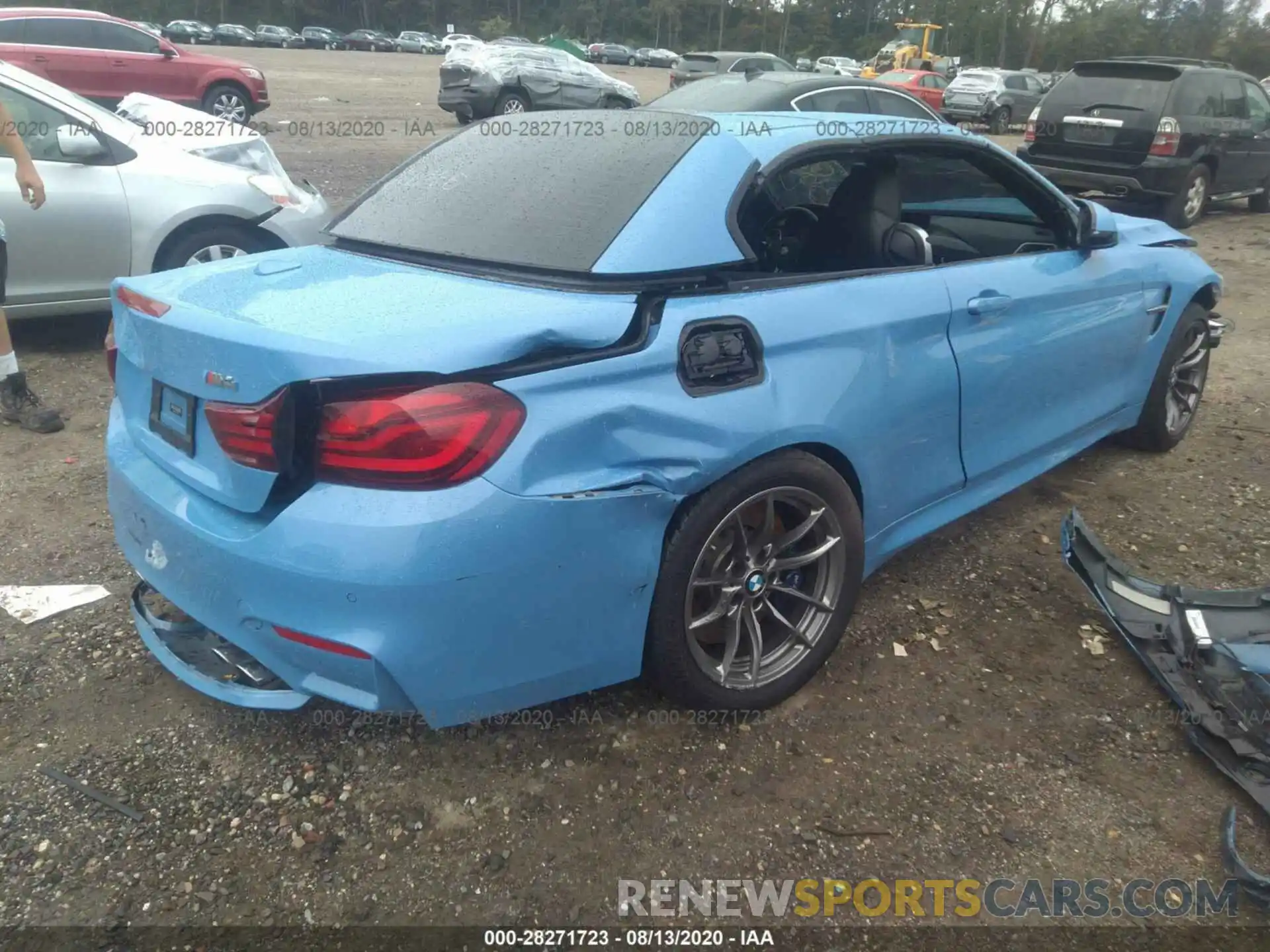 4 Photograph of a damaged car WBS4Z9C07L5P62412 BMW M4 2020