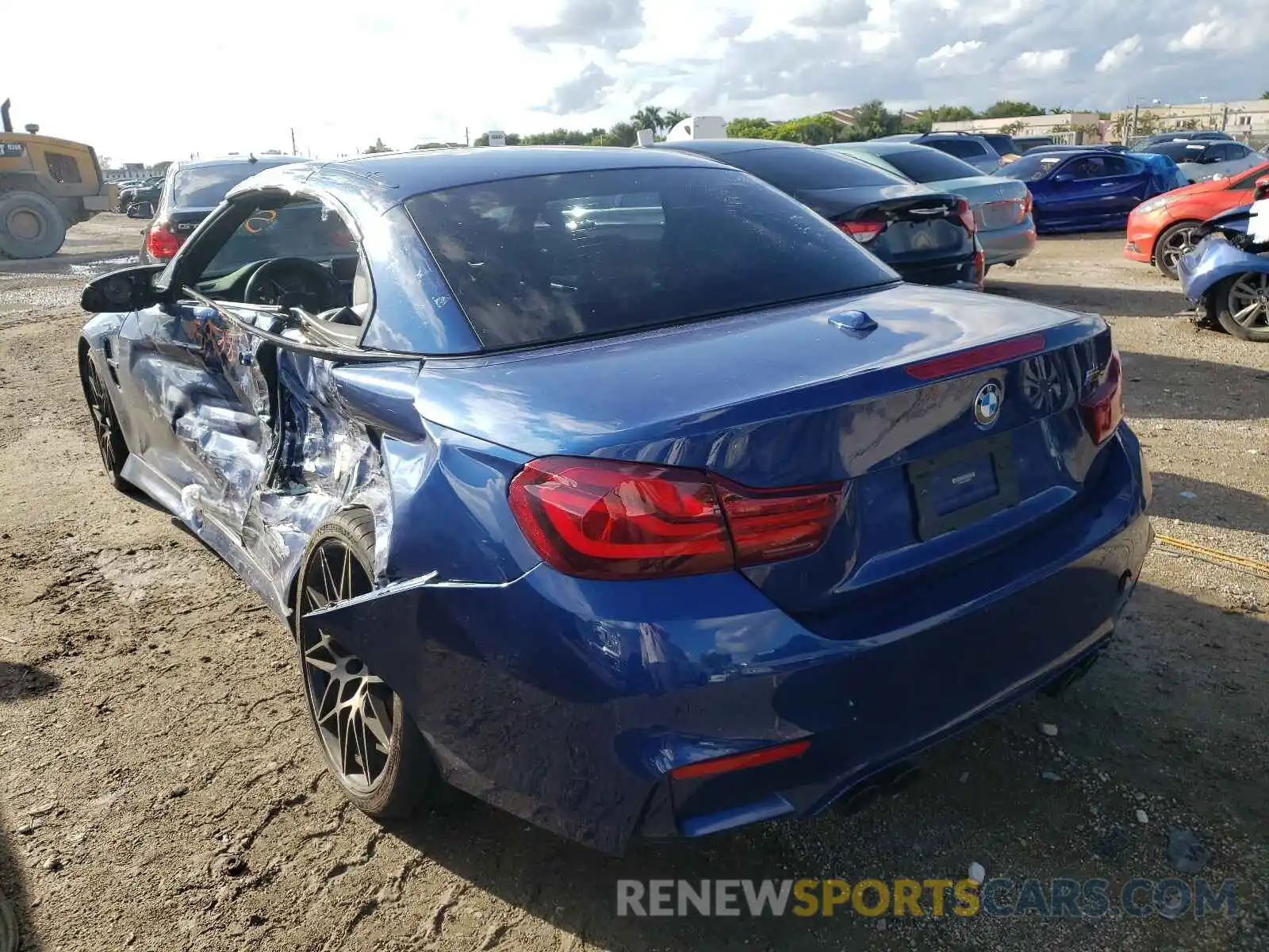 3 Photograph of a damaged car WBS4Z9C0XL5N69106 BMW M4 2020