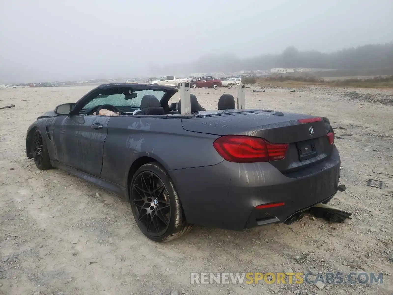 3 Photograph of a damaged car WBS4Z9C0XL5R85351 BMW M4 2020