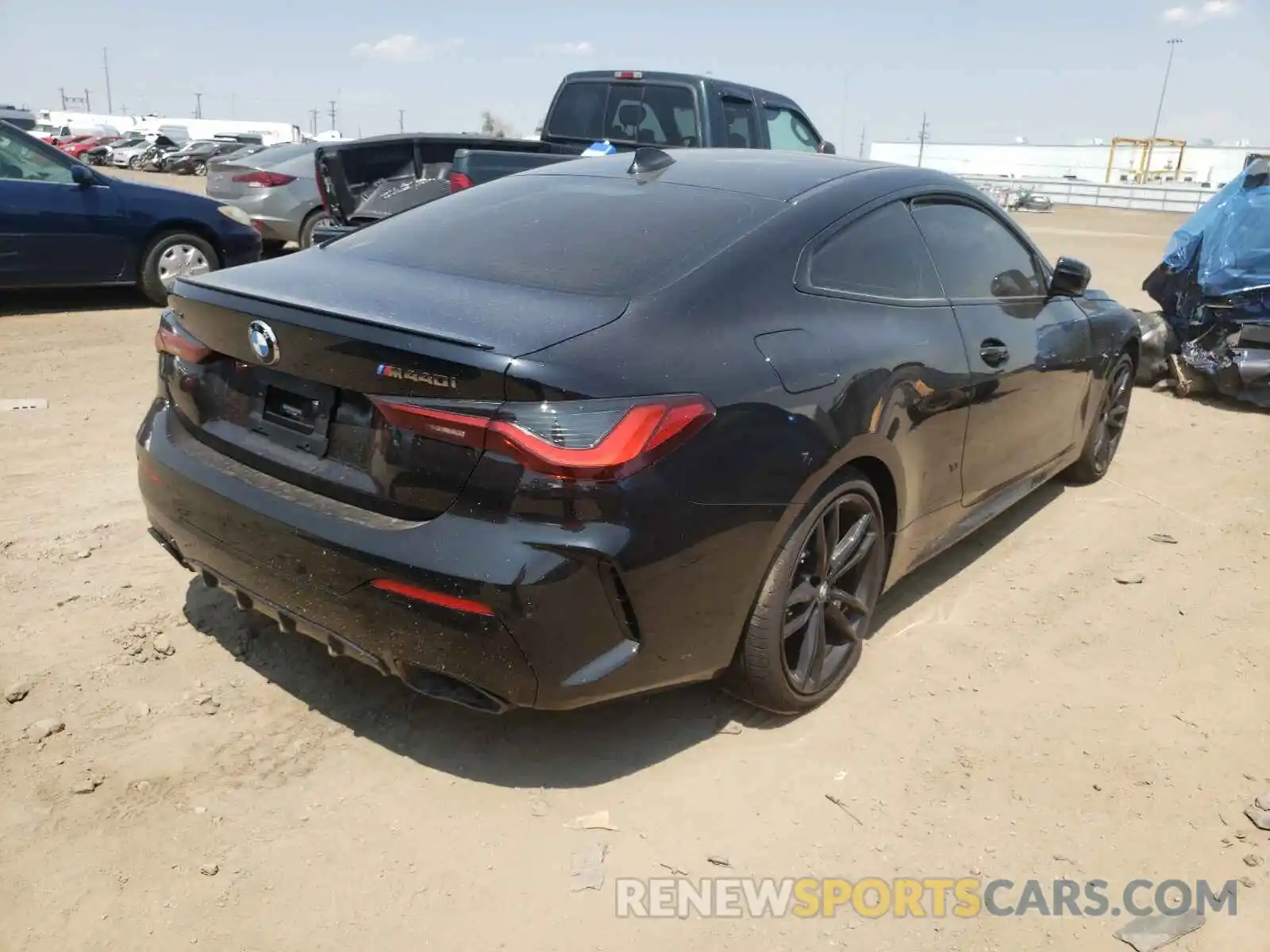 4 Photograph of a damaged car WBA13AR01MCG93248 BMW M4 2021