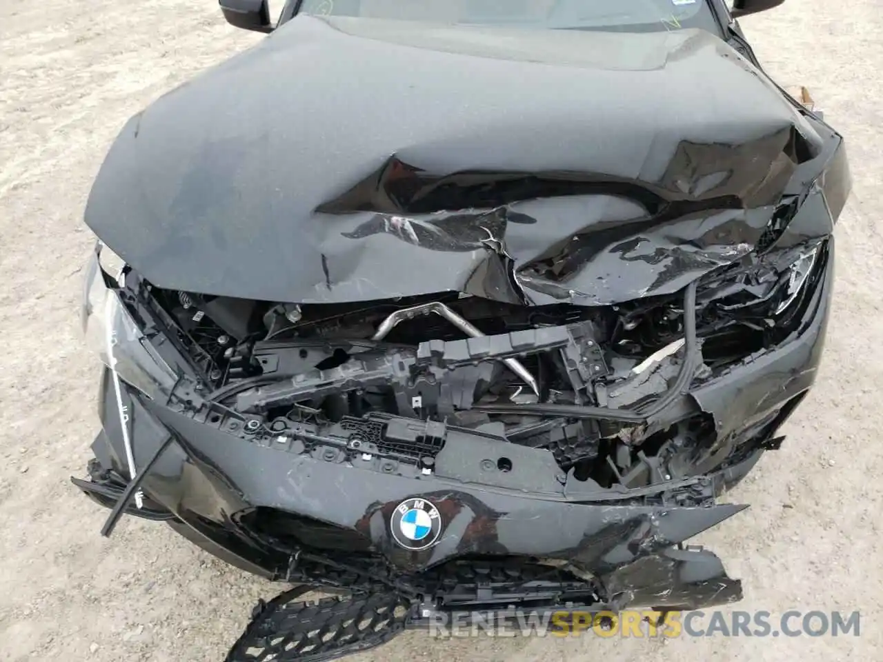 9 Photograph of a damaged car WBA13AR04MCG05535 BMW M4 2021